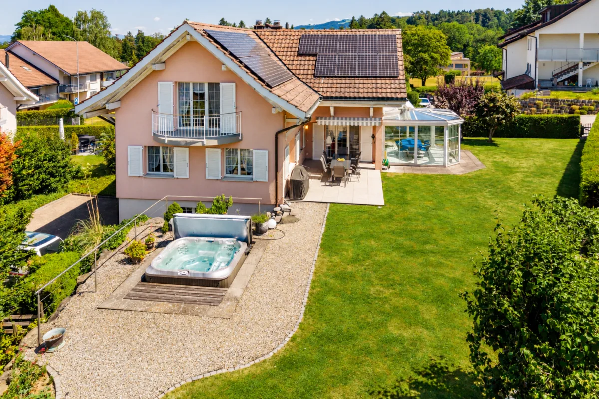 Familien aufgepasst - Einfamilienhaus mit grossem Garten und vielen Extras