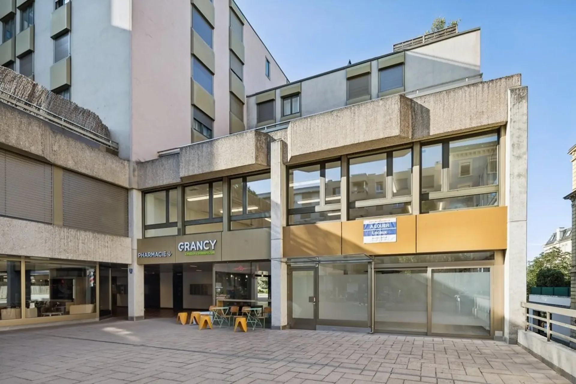 Einzigartige Gelegenheit! 260m2 Büro unter dem Bahnhof zur Miete
