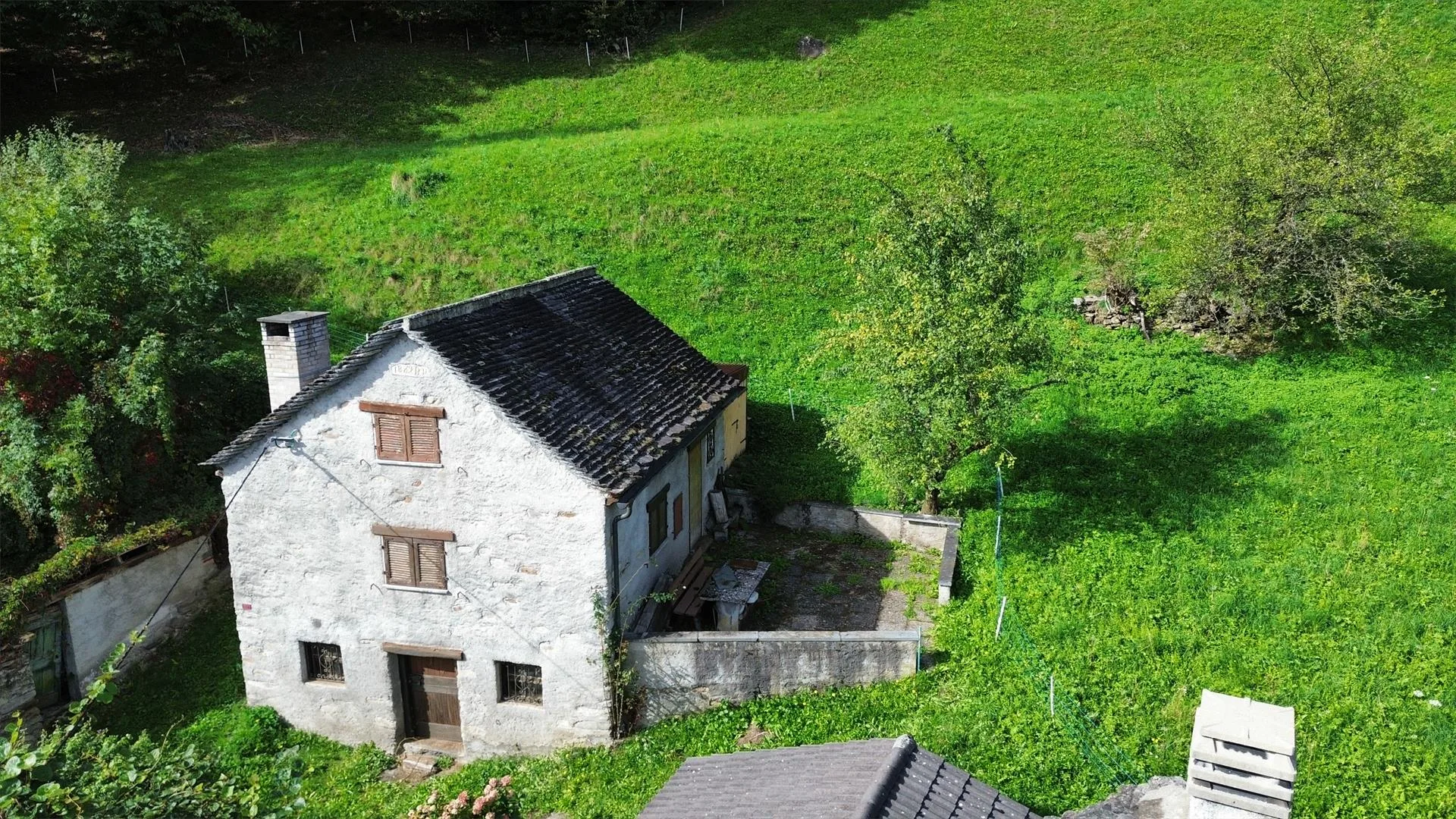 Rustico in vendita nella splendida Valle di Blenio