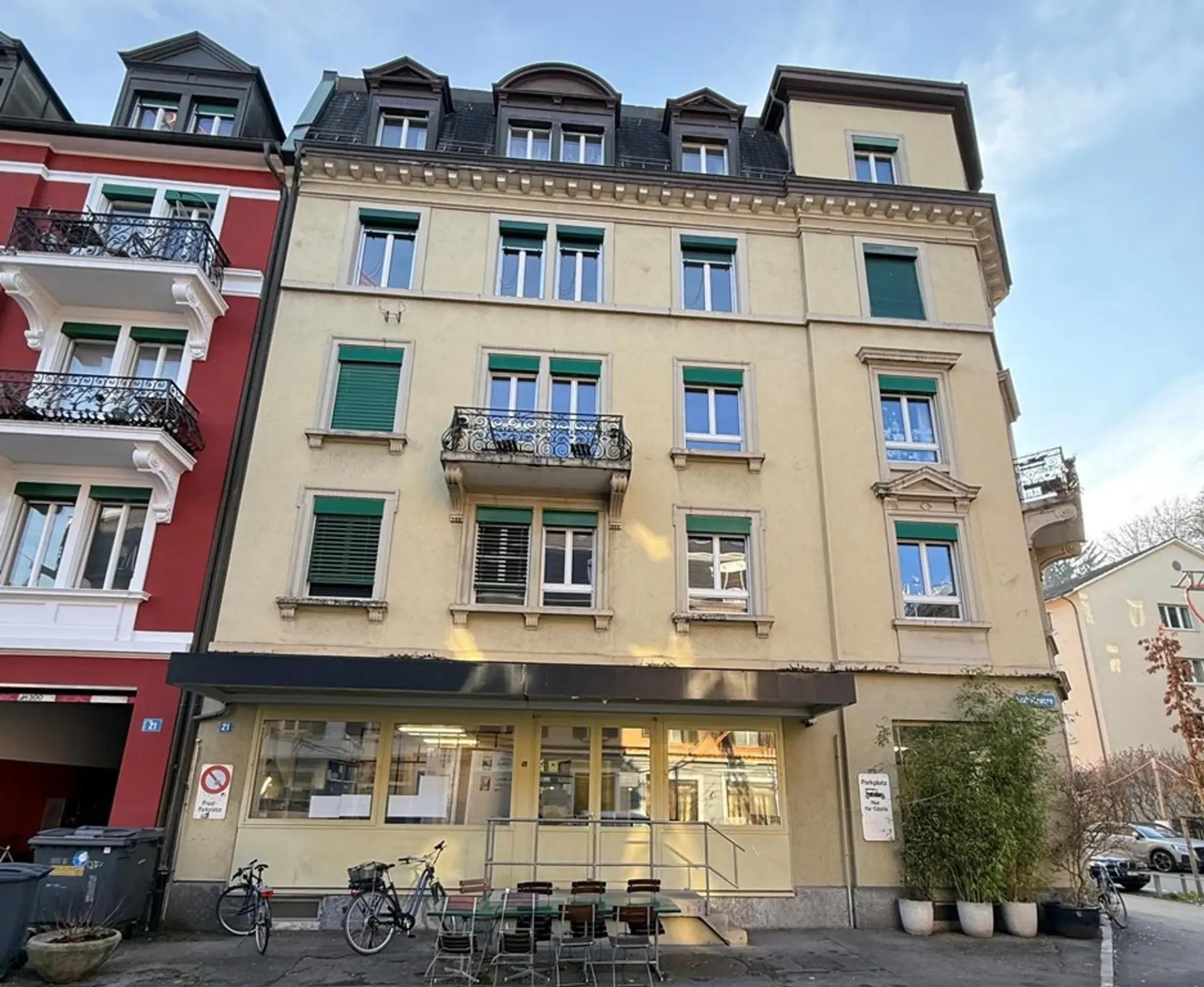 Attractive 4-room apartment with a lot of charm for rent in Zürich-Wiedikon