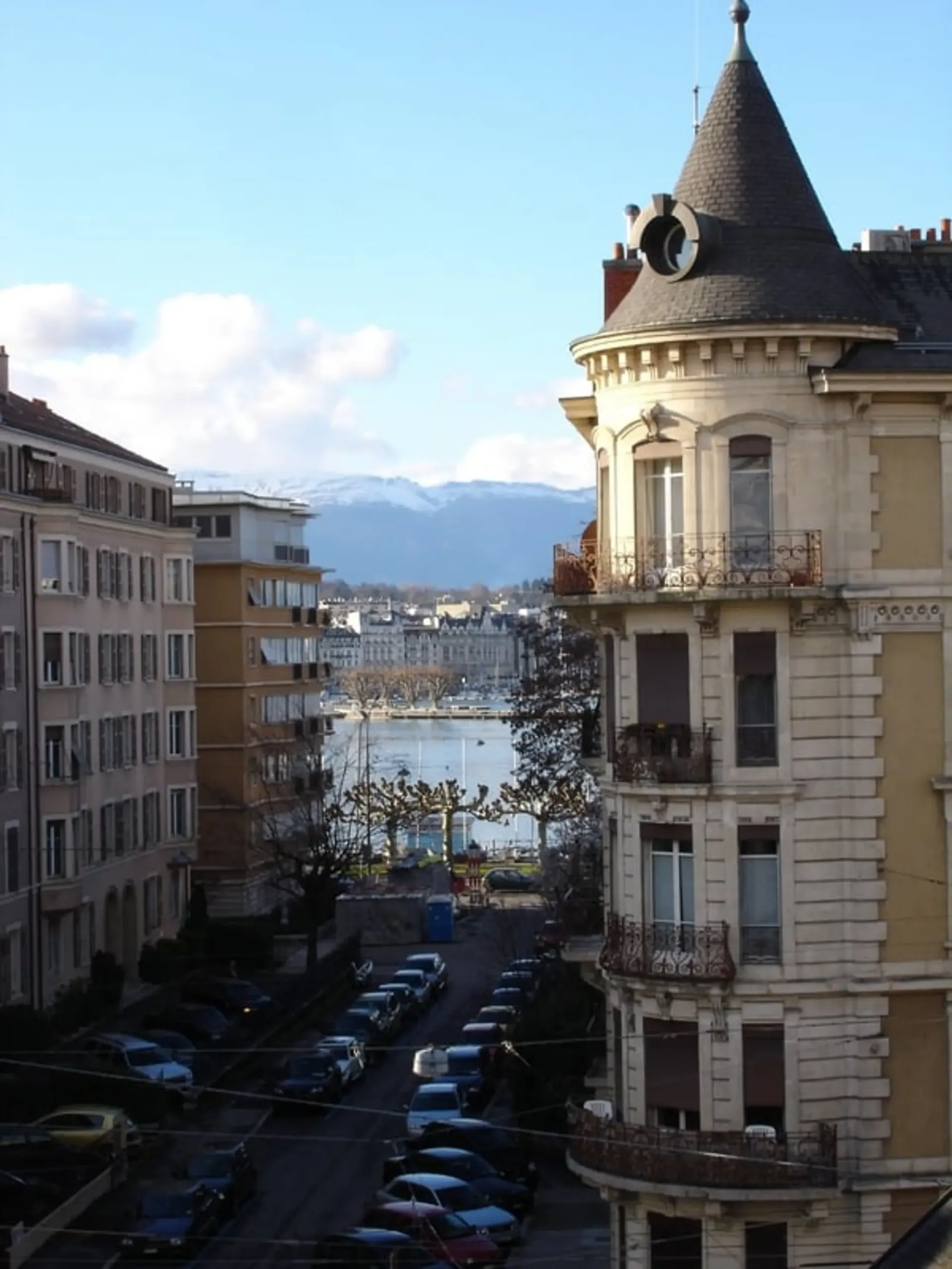 Wasserlebendig, Charmantes 2.5-Zimmer-Wohnung nahe dem See mit Balkon
