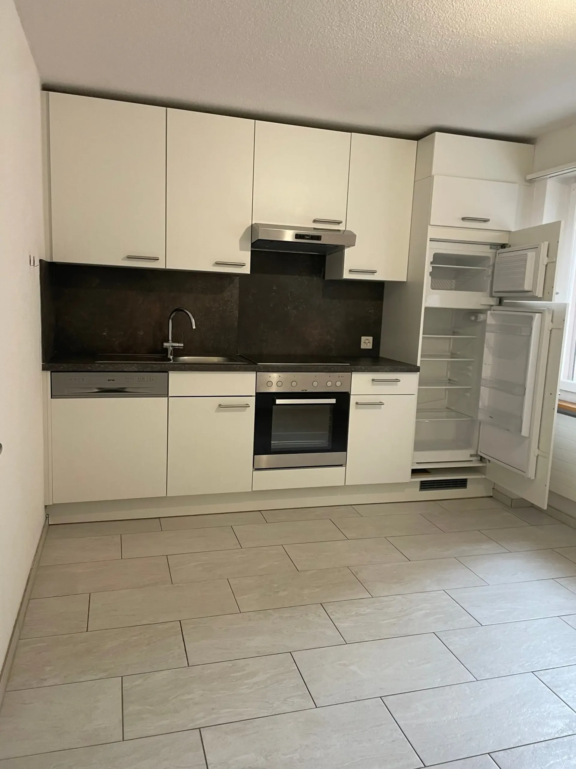 Exquisite 3 Zimmer-Wohnung mit Terrasse