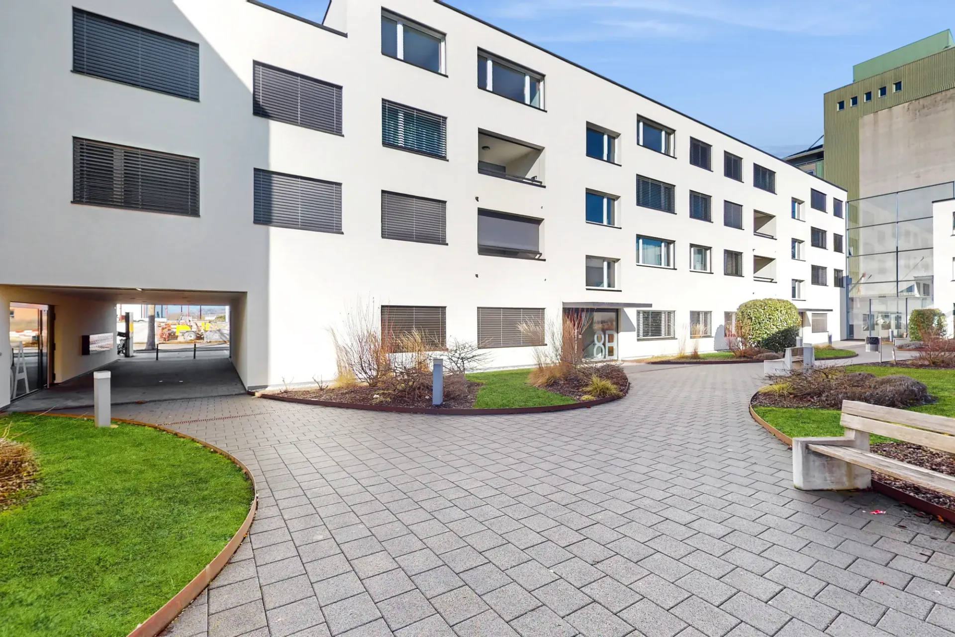 Aussenihegarage zu vermieten