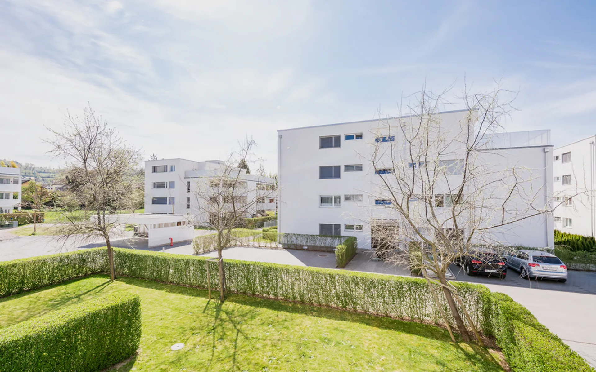 Einstellhallenplatz zu vermieten