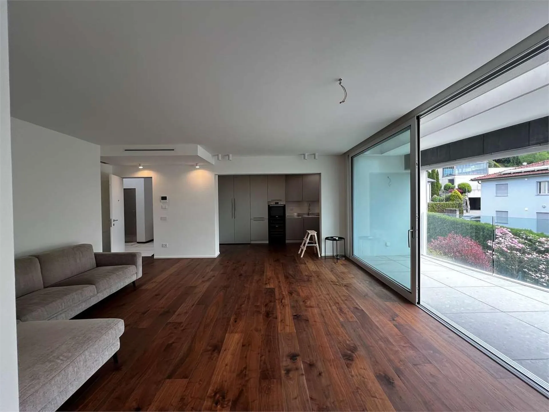 Rif. 2684 Comano attic apartment 3.5 rooms renovated with large terrace