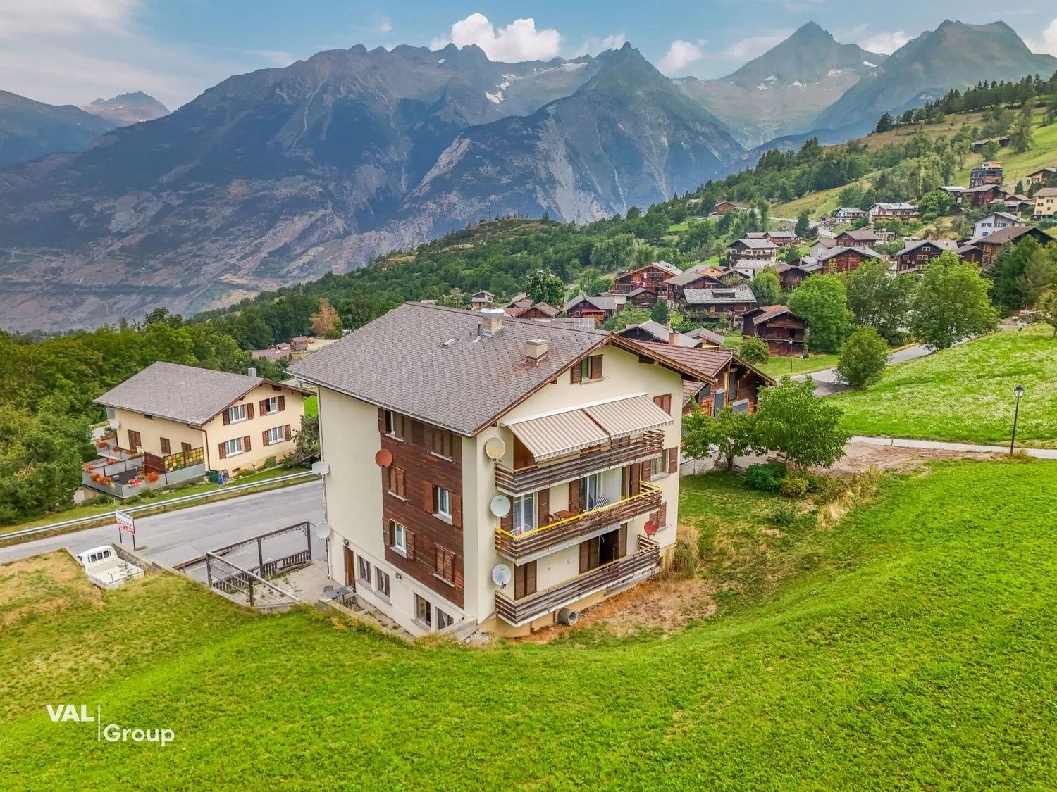 Ein Studio mit Aussicht auf mehr