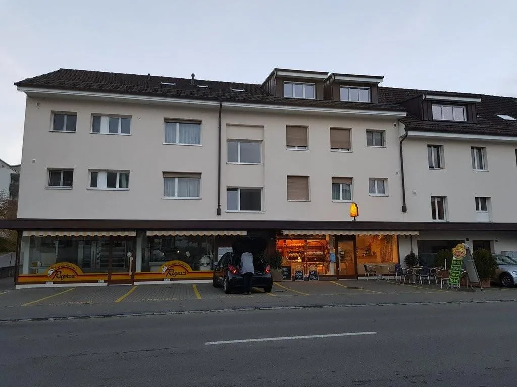 Moderne Wohnung an zentraler Lage in Islikon