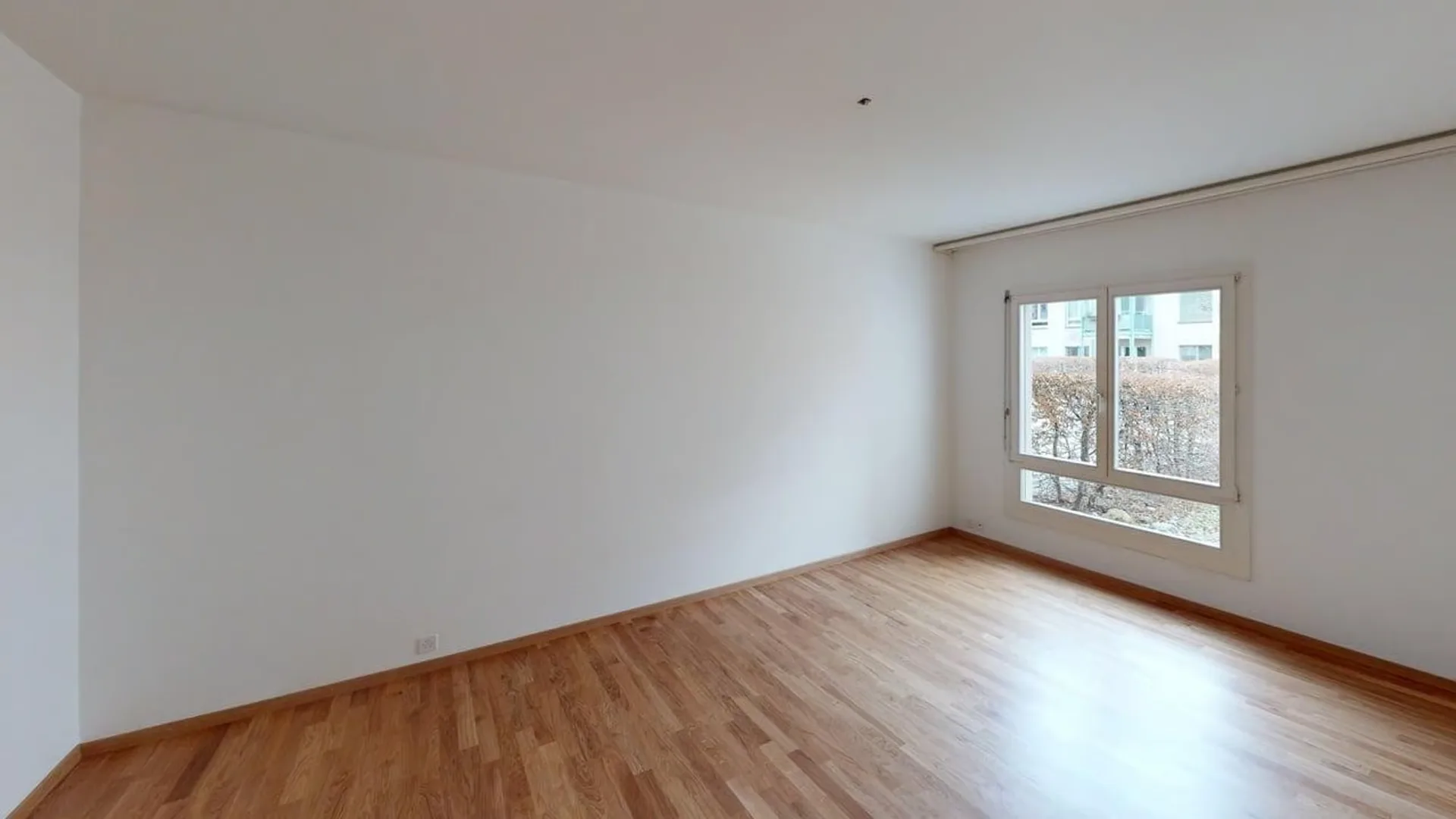 Appartamento 2 locali a Zürich-Altstetten, limitato fino al 30.09.2027