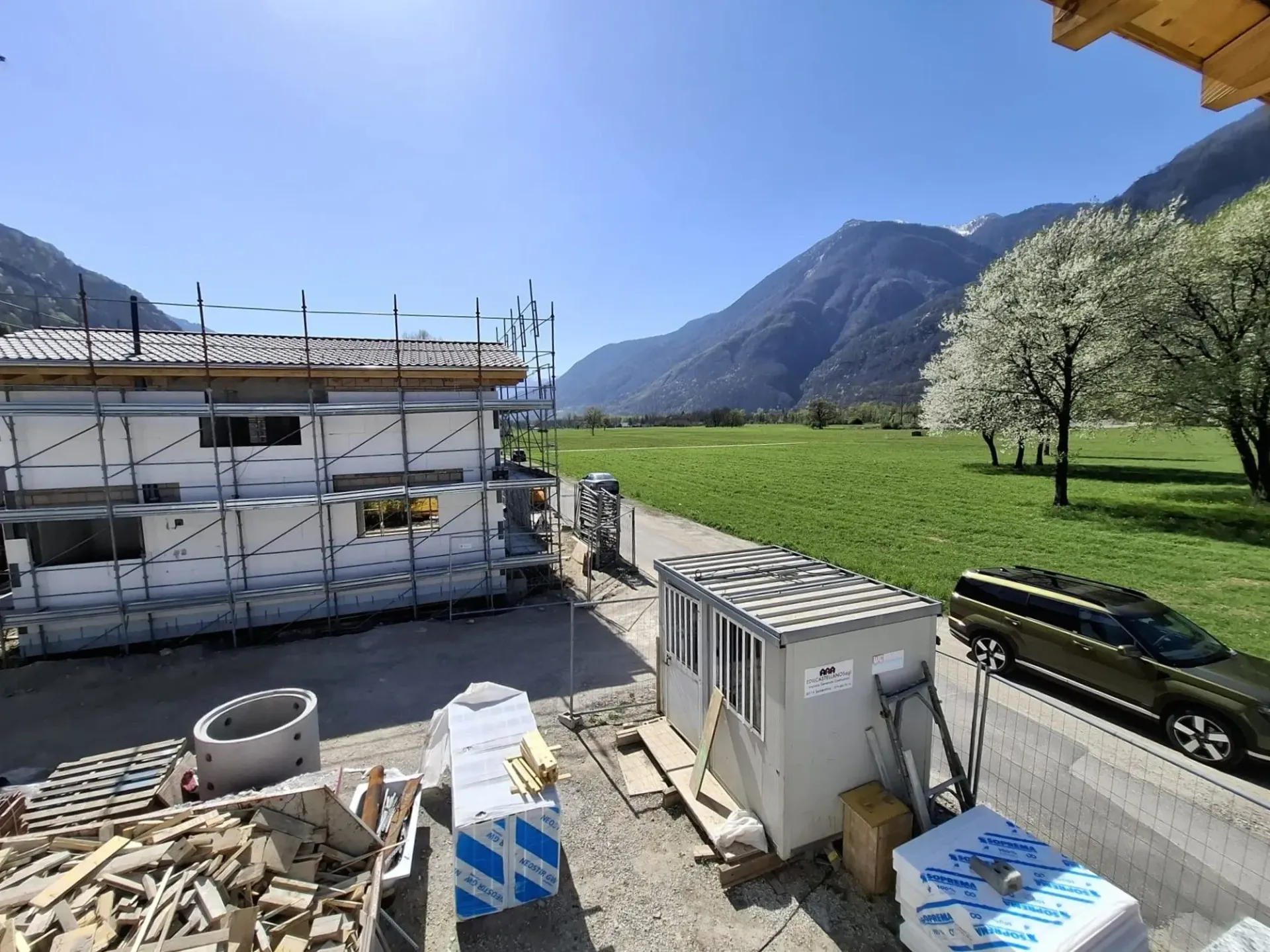 Einfamilienhaus mit 4.5 Zimmern und Garten in Cresciano