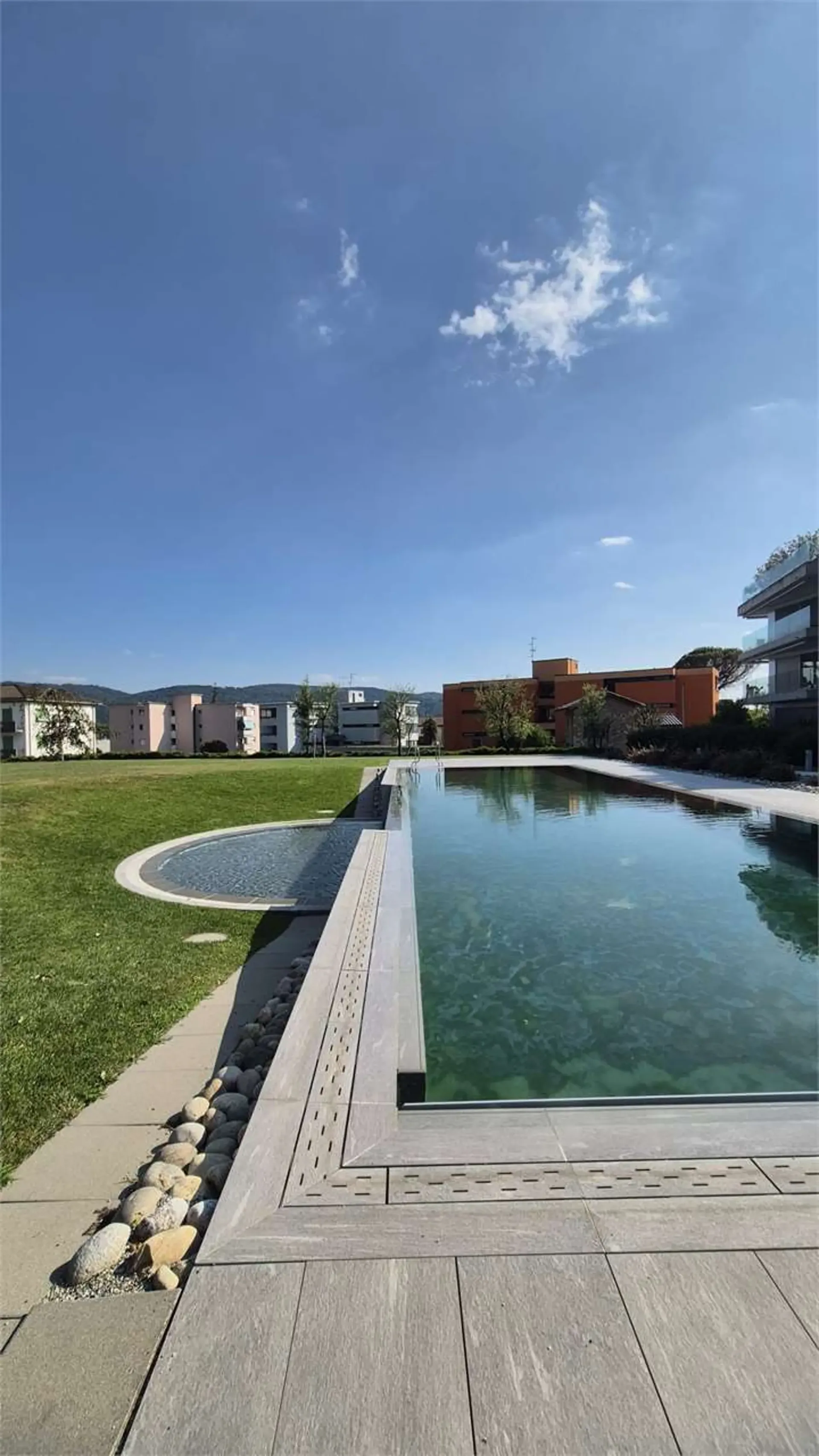 Appartement 4.5 Zimmer mit Pool in Morbio Inferiore