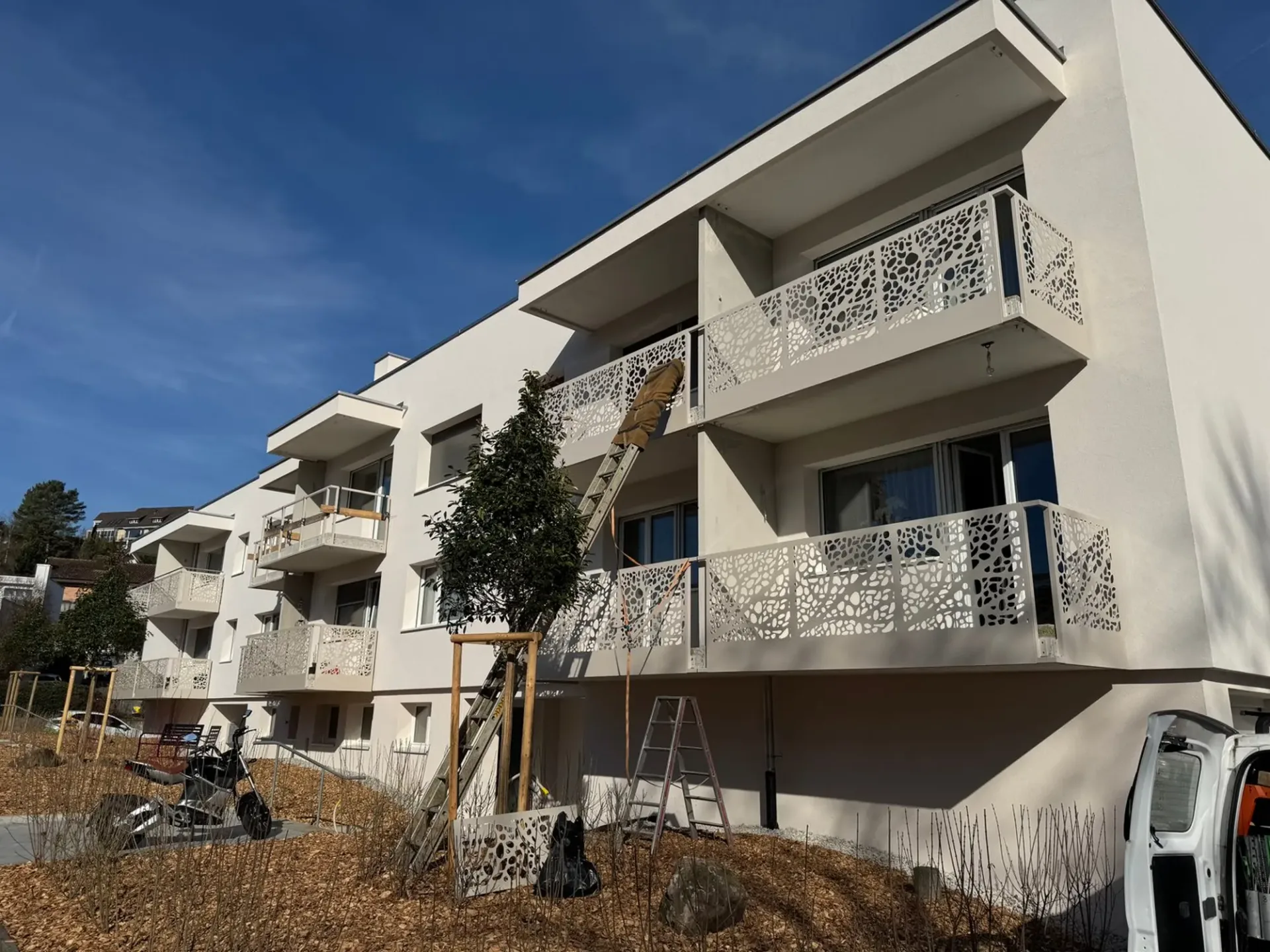 Frisch sanierte 2-Zimmer-Wohnung an ruhiger Lage in Reinach mit Balkon