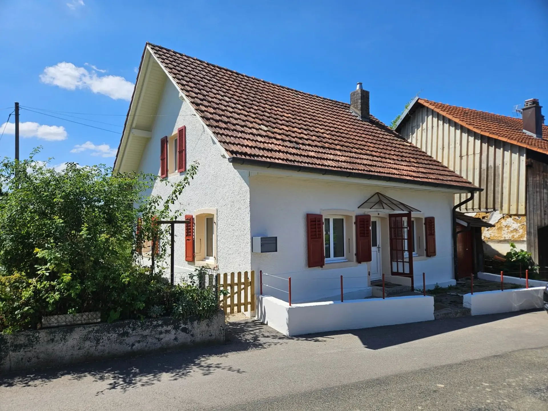 Schönes kleines Haus von 3 Zi. in Bonfol - zum Preis einer Wohnung