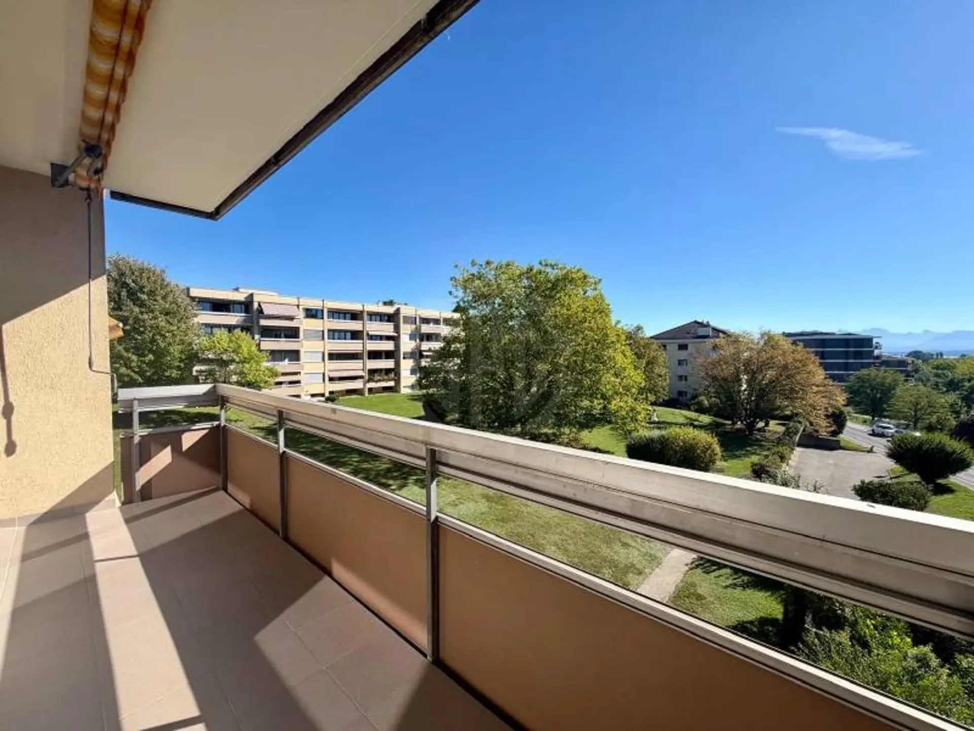 Angenehmes Appartement - Nyon