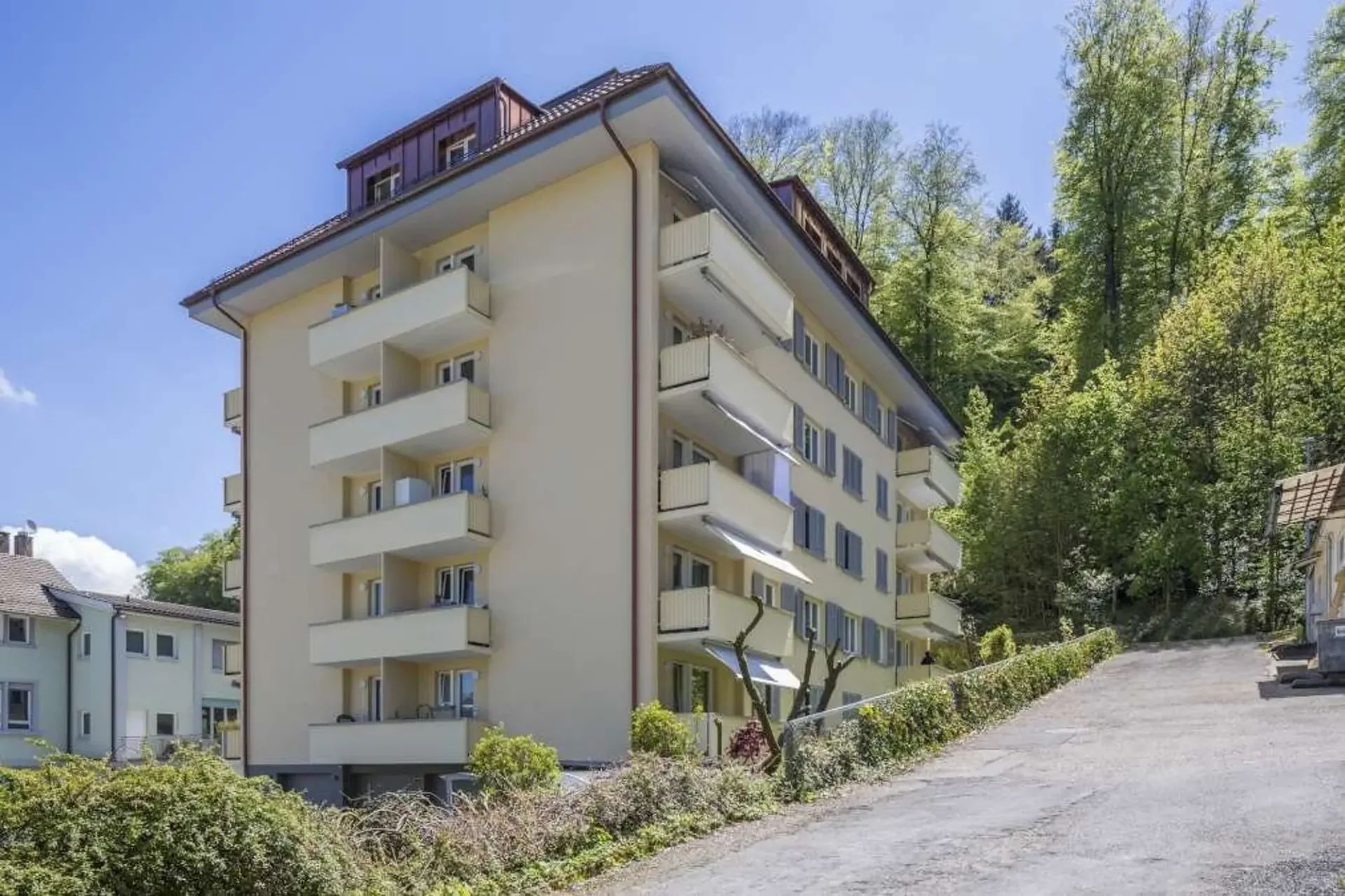 Attraktive 3 Zimmerwohnung im 4. OG an ruhiger Lage in Luze