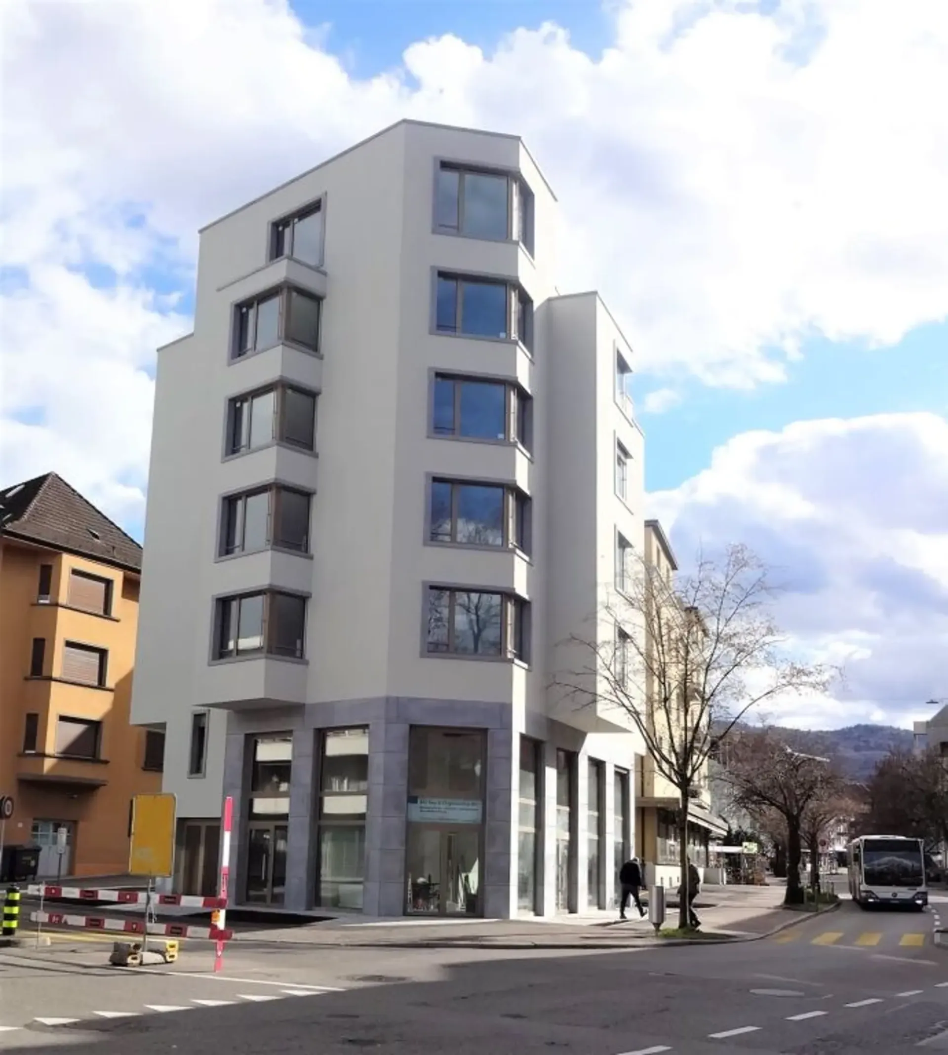 Exklusive Attika-Wohnung mit Weitsicht über Altstetten