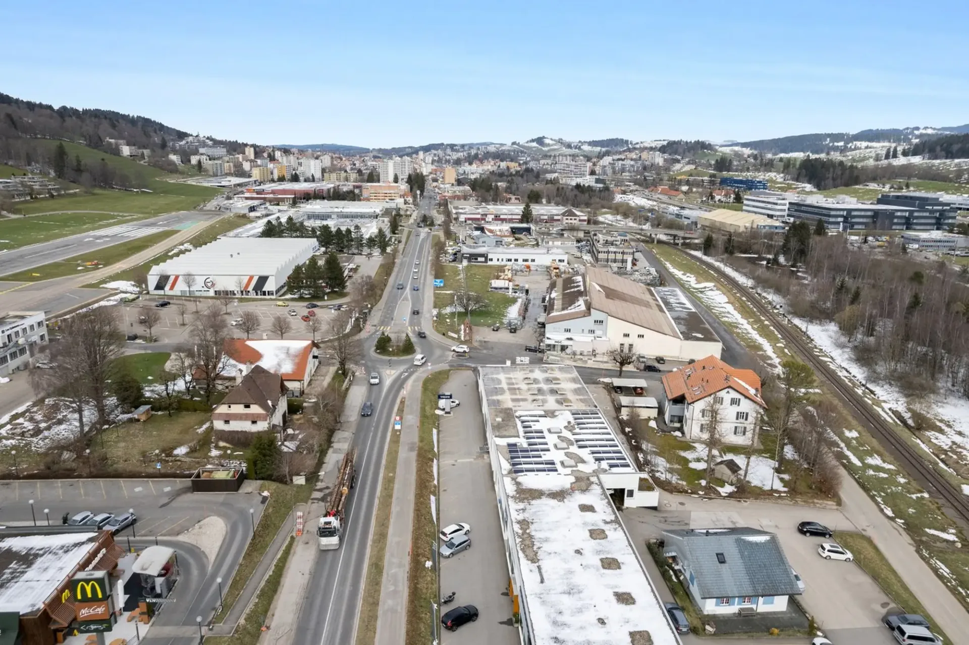 Verkaufsfläche zur Miete - ideal in La Chaux de Fond gelegen