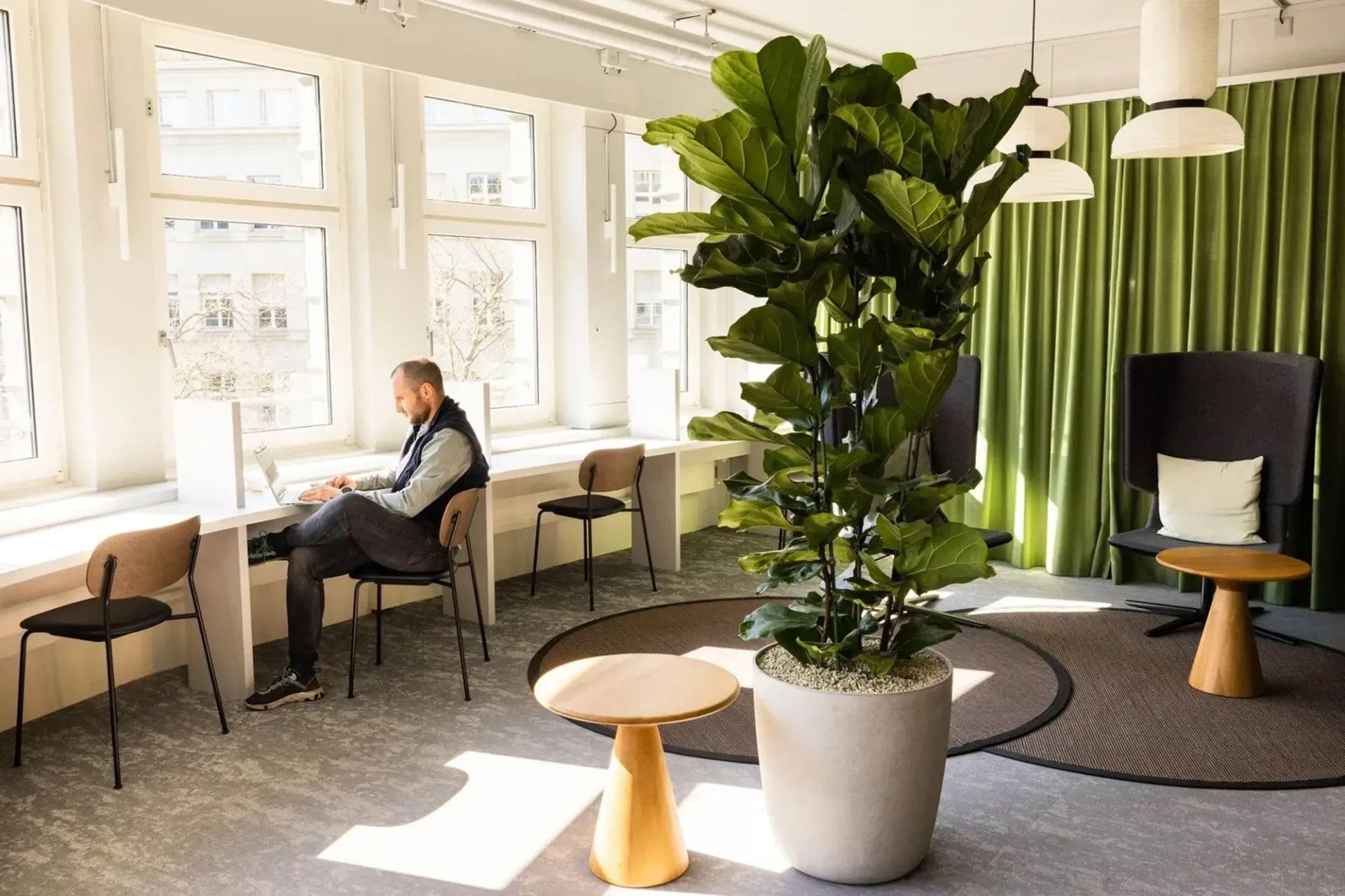 Fest verankert, flexibel genutzt – der HeadsQuarter Fix Desk