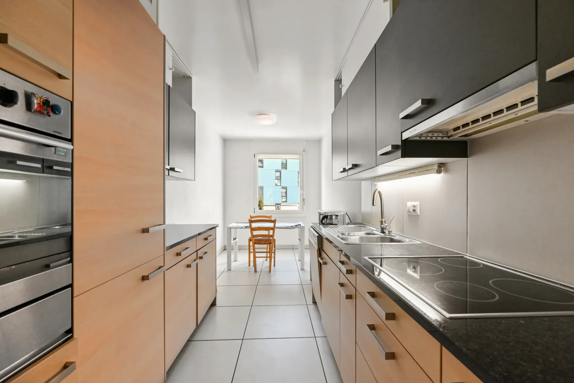 VEVEY - GERÄUMIGES 4.5 ZIMMER-WOHNUNG MIT GROßEM BALCON