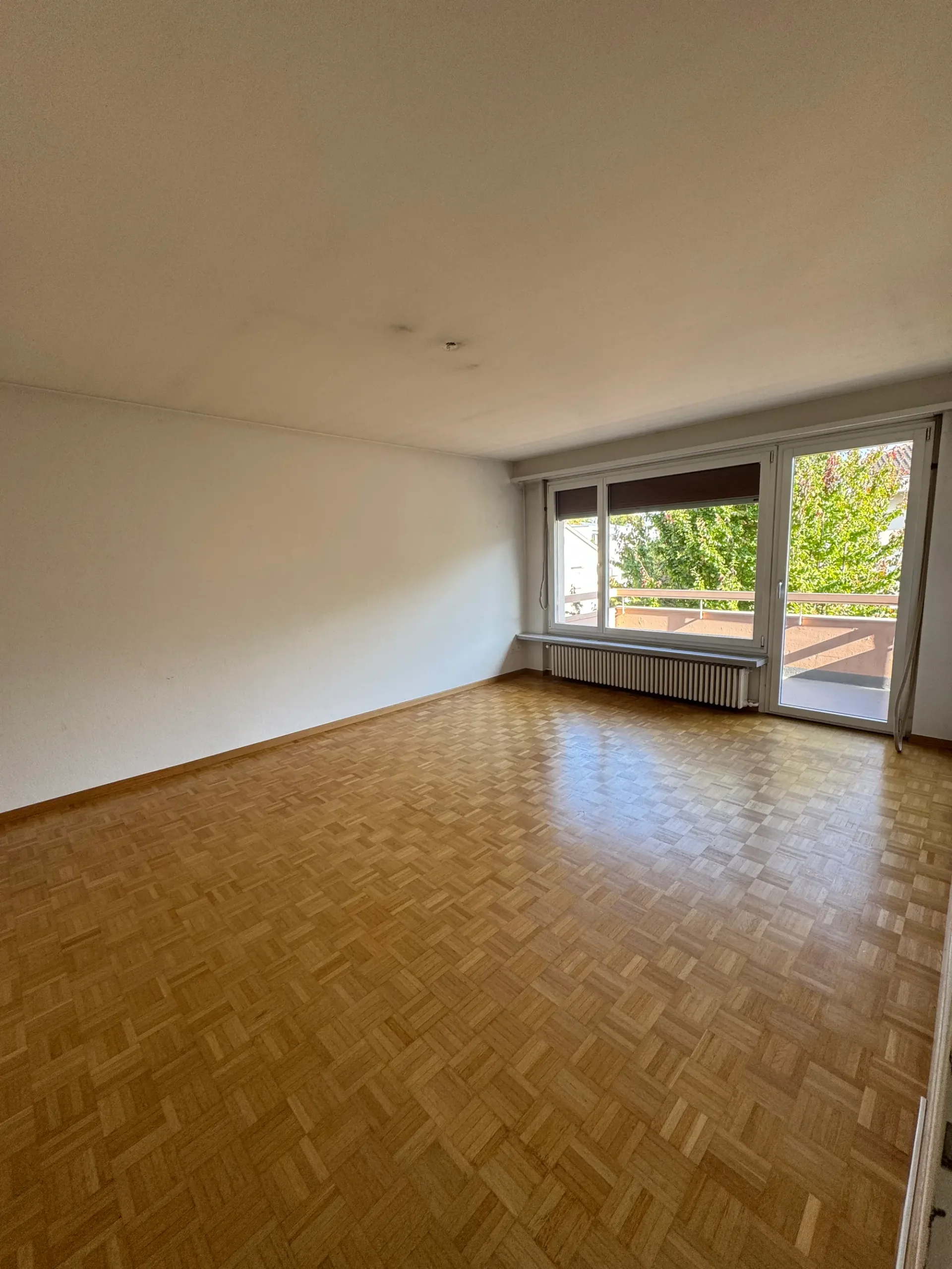 TEMPORARY: Temporary apartment in a brilliant location in Zurich Triemli