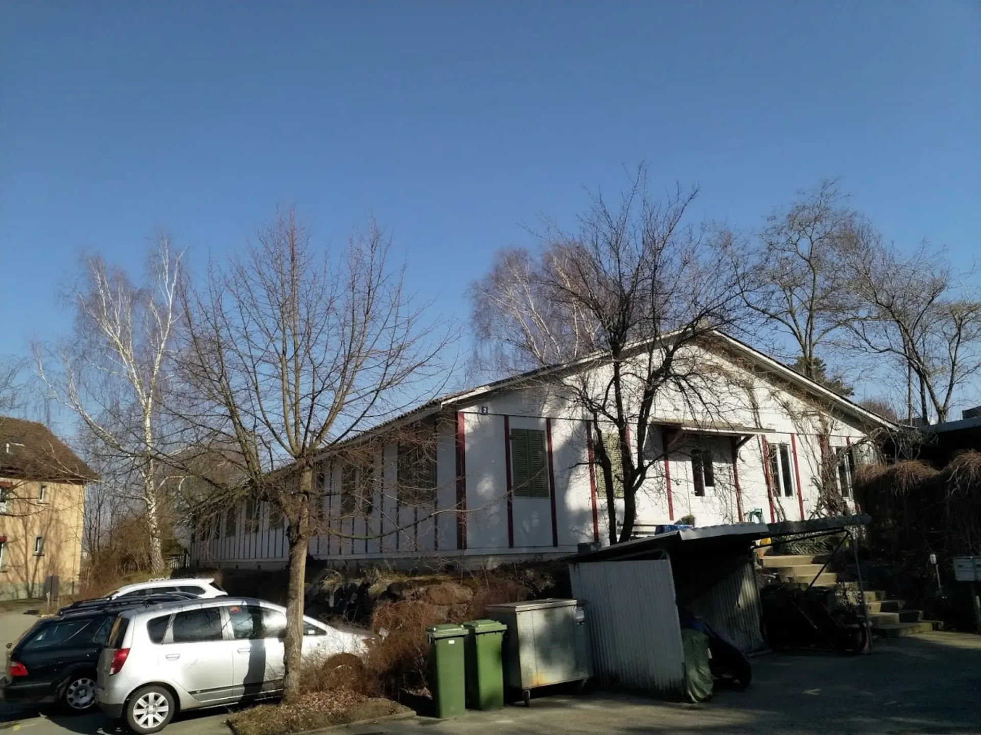 Grosszügige Wohnung in naturnaher Lage mit Wintergarten und Sitzplatz