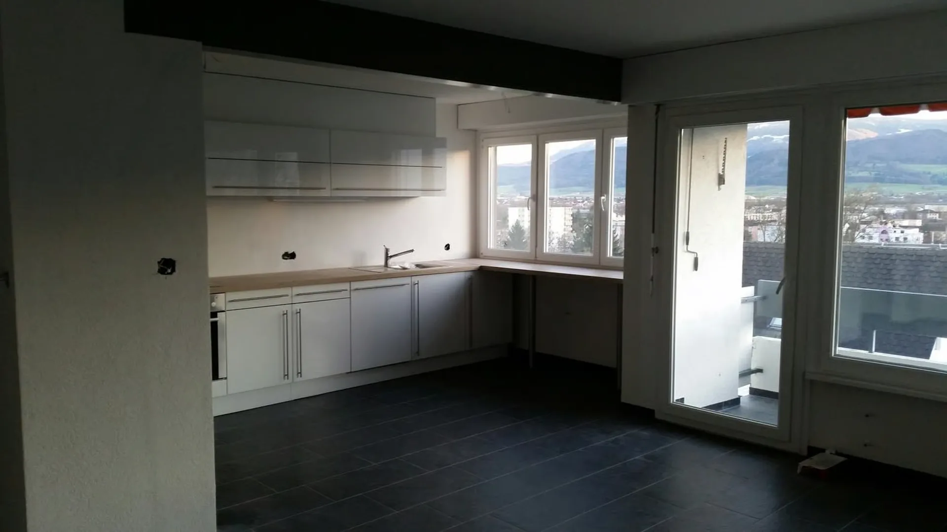 Charming 4.5-room apartment with balcony in Delémont