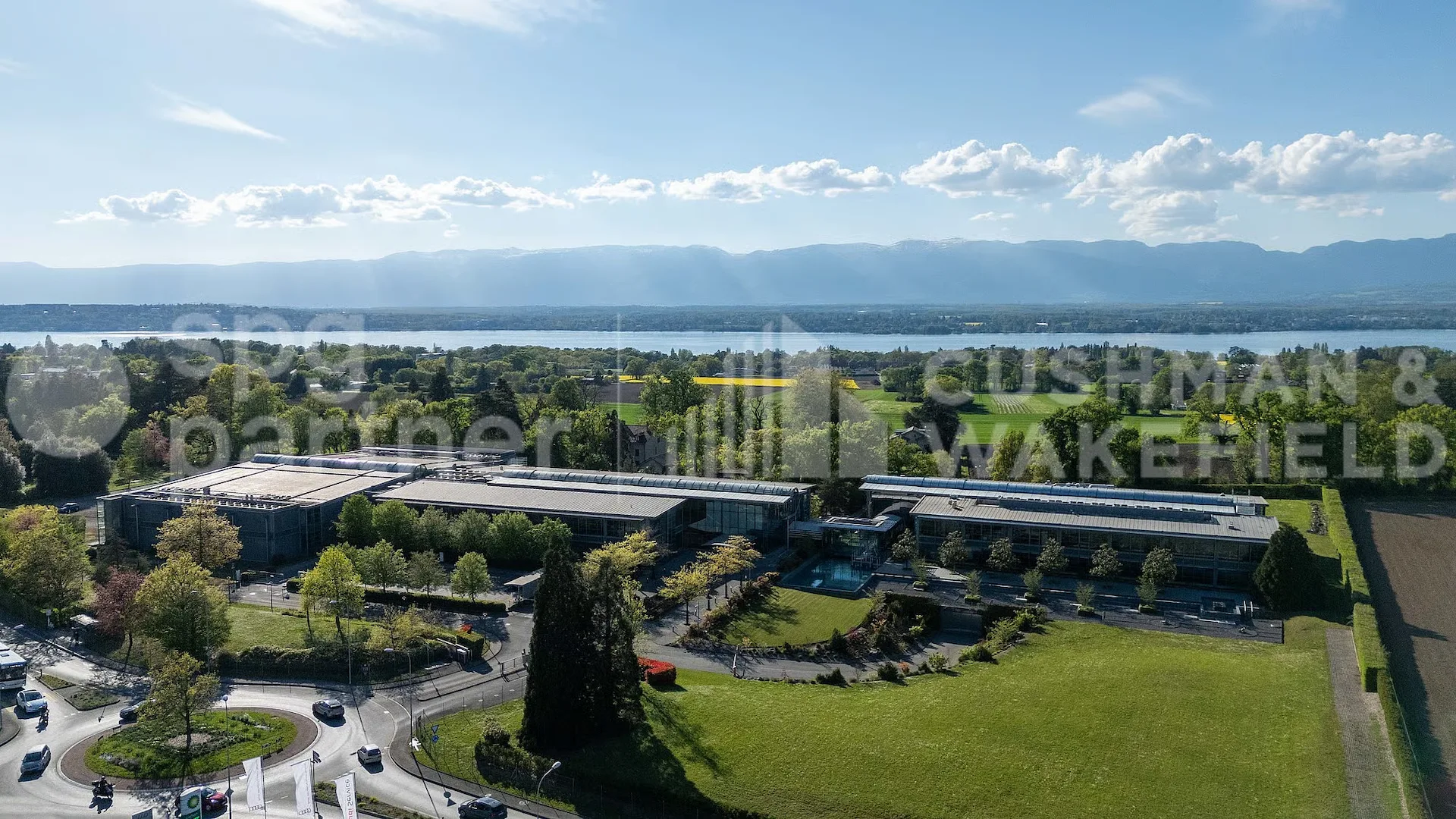 Büros mit 600 m² zur Miete in Collonge-Bellerive - Onyx Business Park