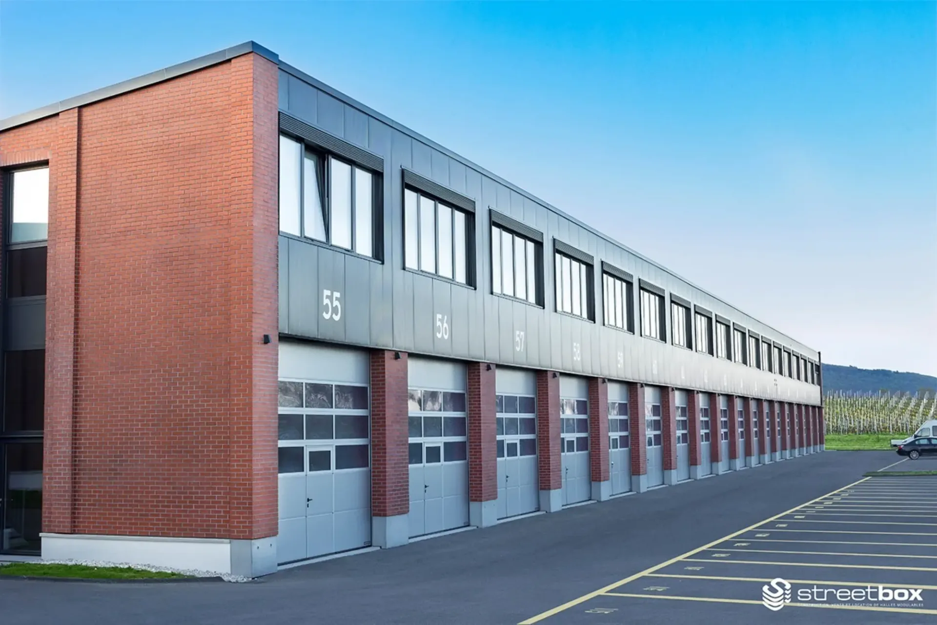 À LOUER - Streetbox - Halle modulable à Martigny