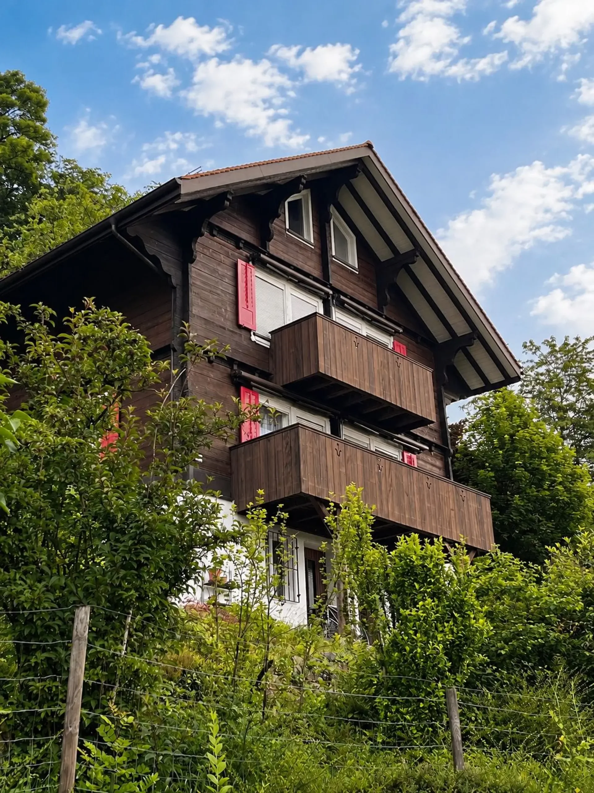Charming chalet-style house surrounded by nature with a beautiful view
