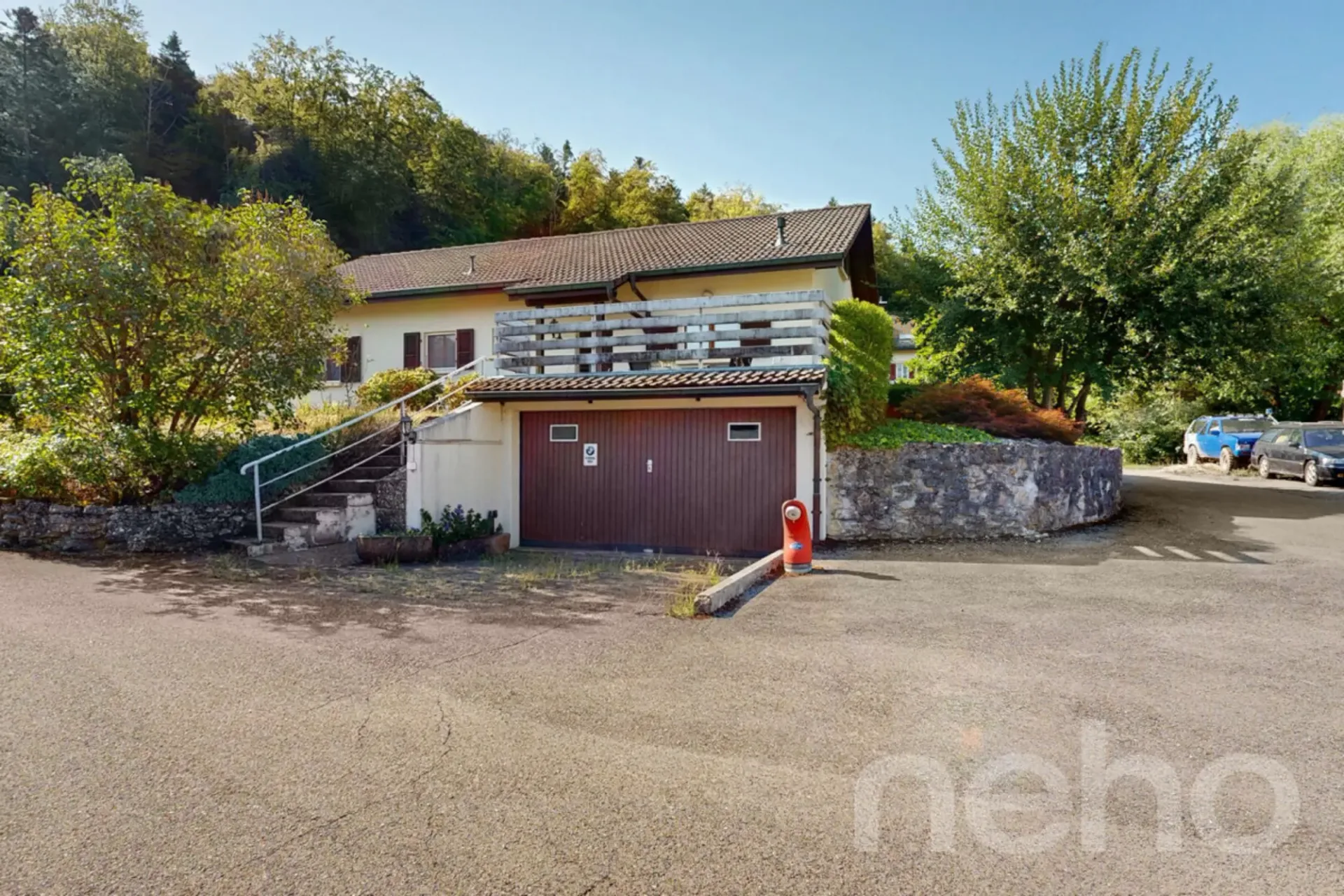 Einfamilienhaus mit großem Garten