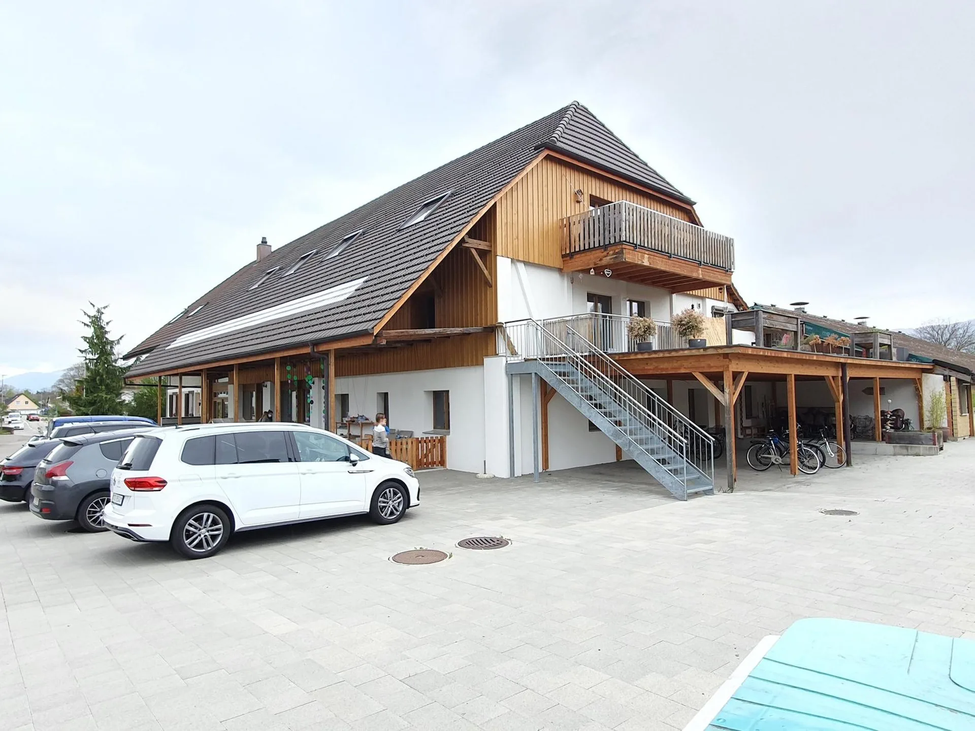 Großzügige Wohnung mit Bauernhauscharme