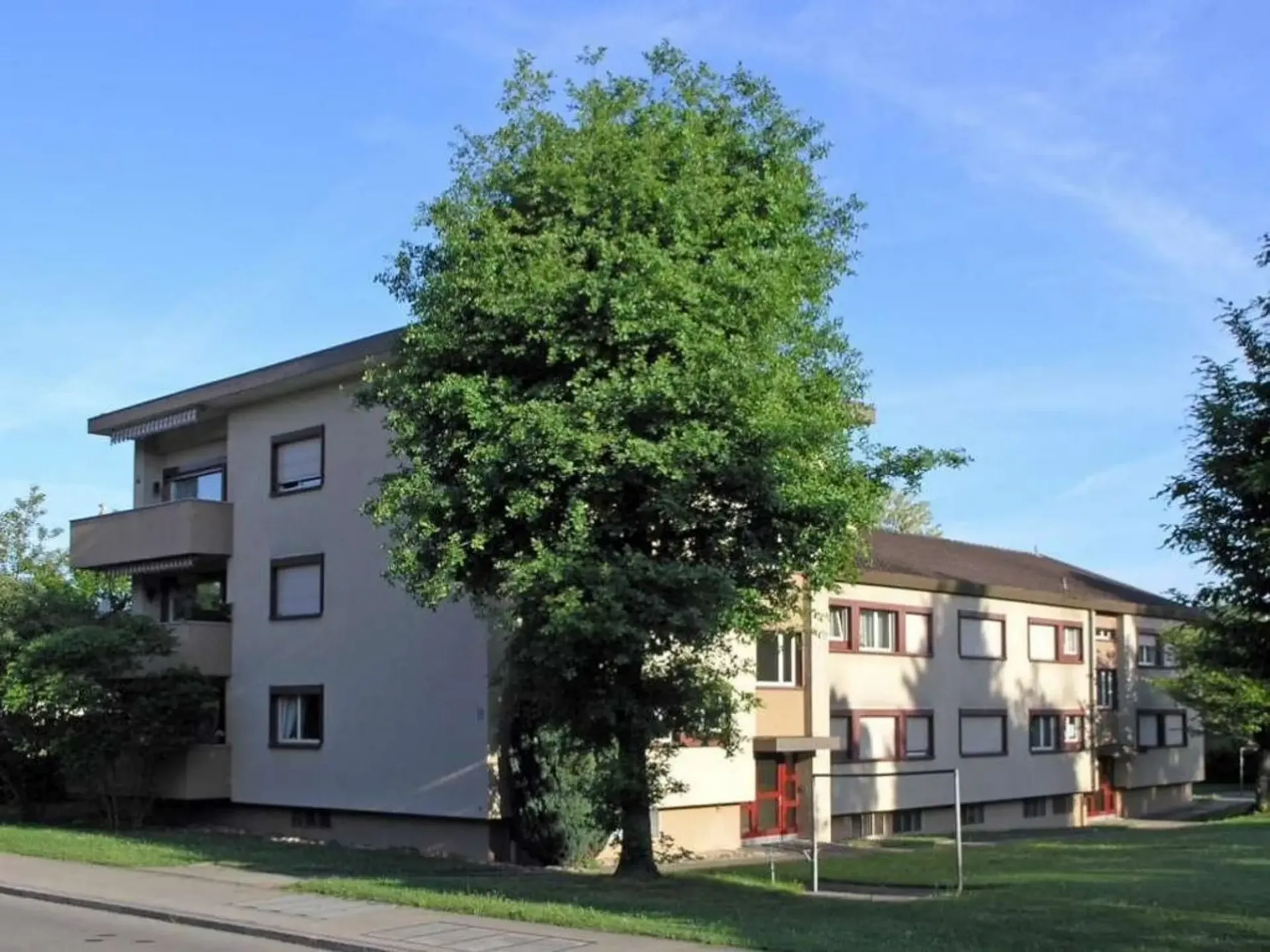 Schöne Wohnung mit Balkon