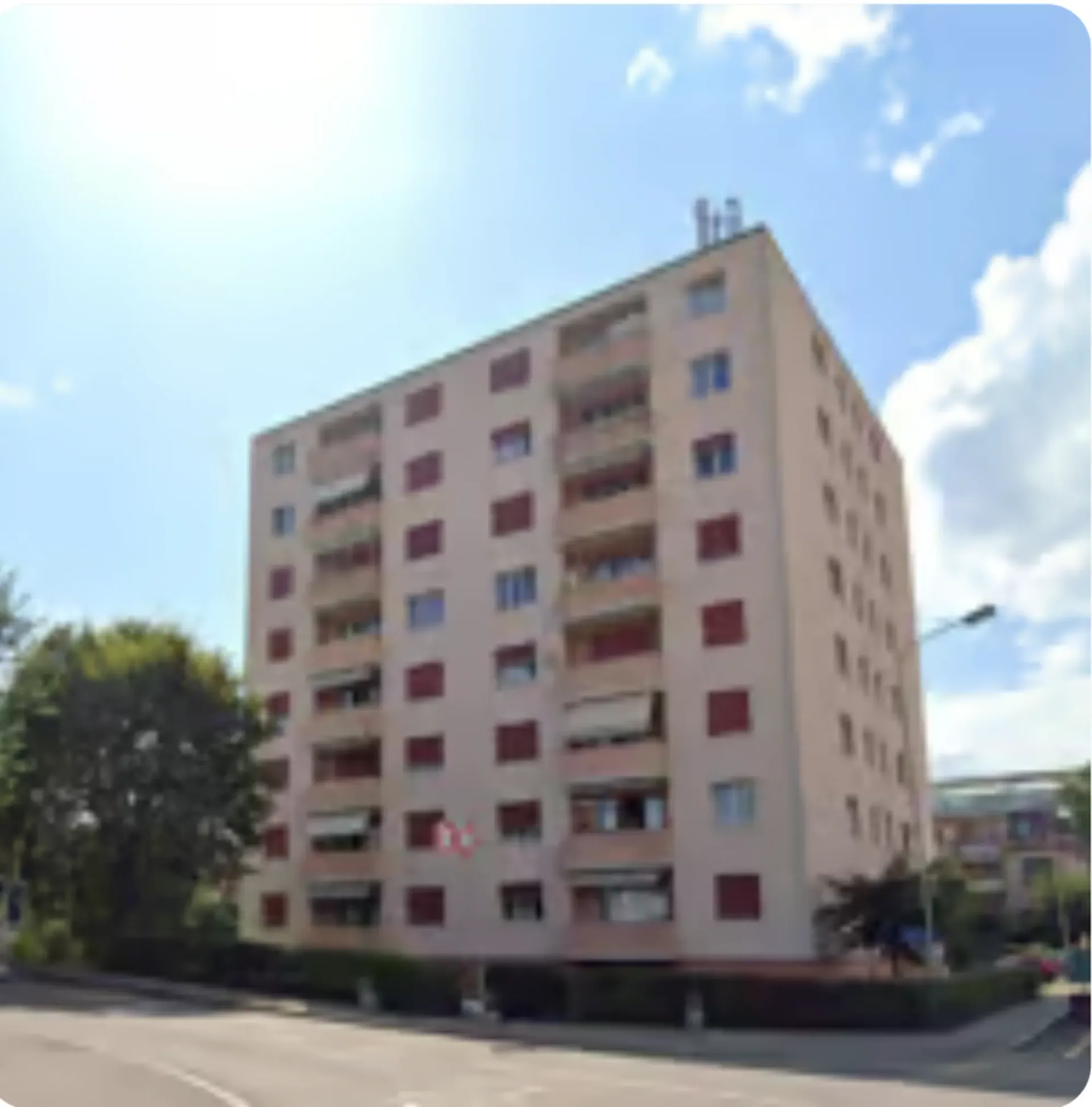 Helle 2.5-Zimmer-Wohnung im 8. Stock mit traumhafter Aussicht in Biel