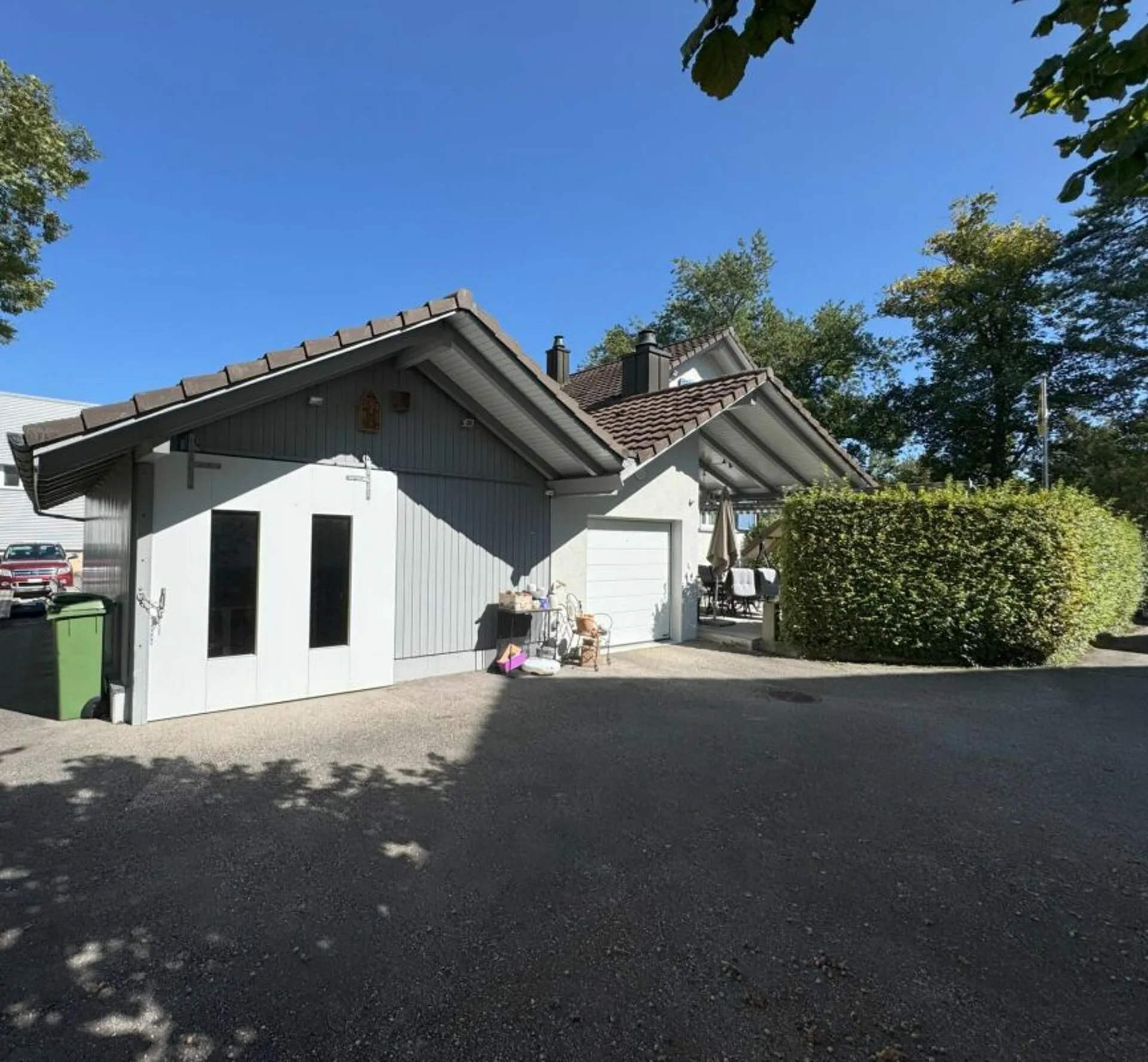 5 1/2 Zimmerhaus an sehr zentraler Lage zu verkaufen Kopie