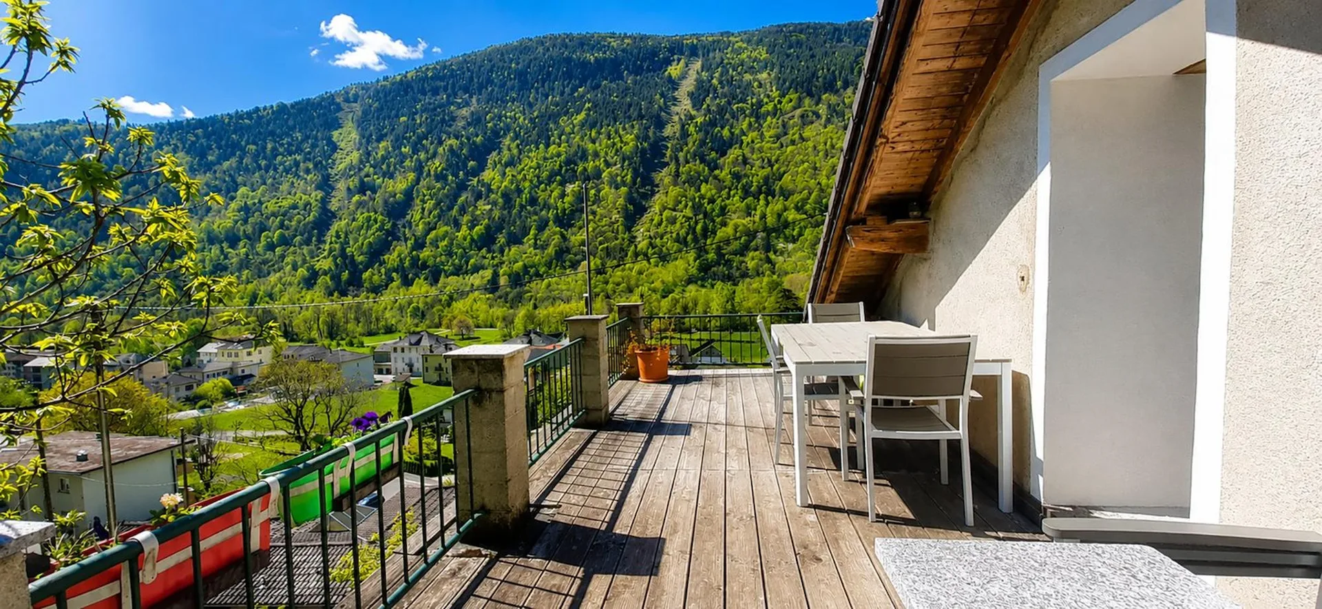 Tessin, Blenio Tal - Typisches Tessiner Haus