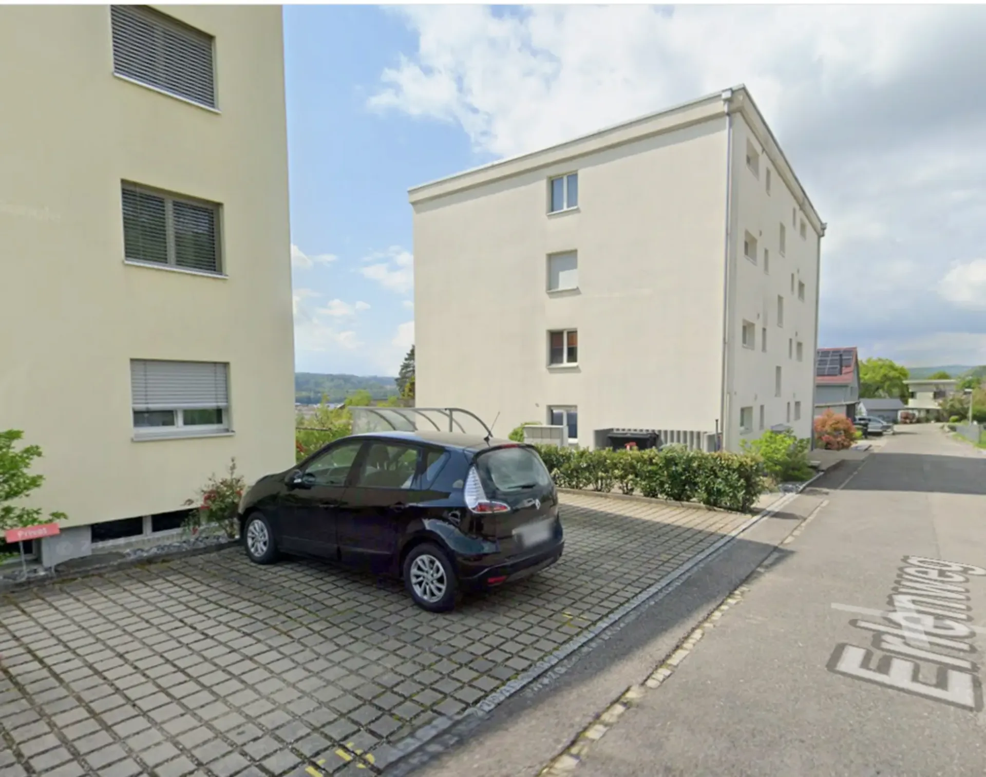 Aussenparkplatz in Döttingen zu vermieten