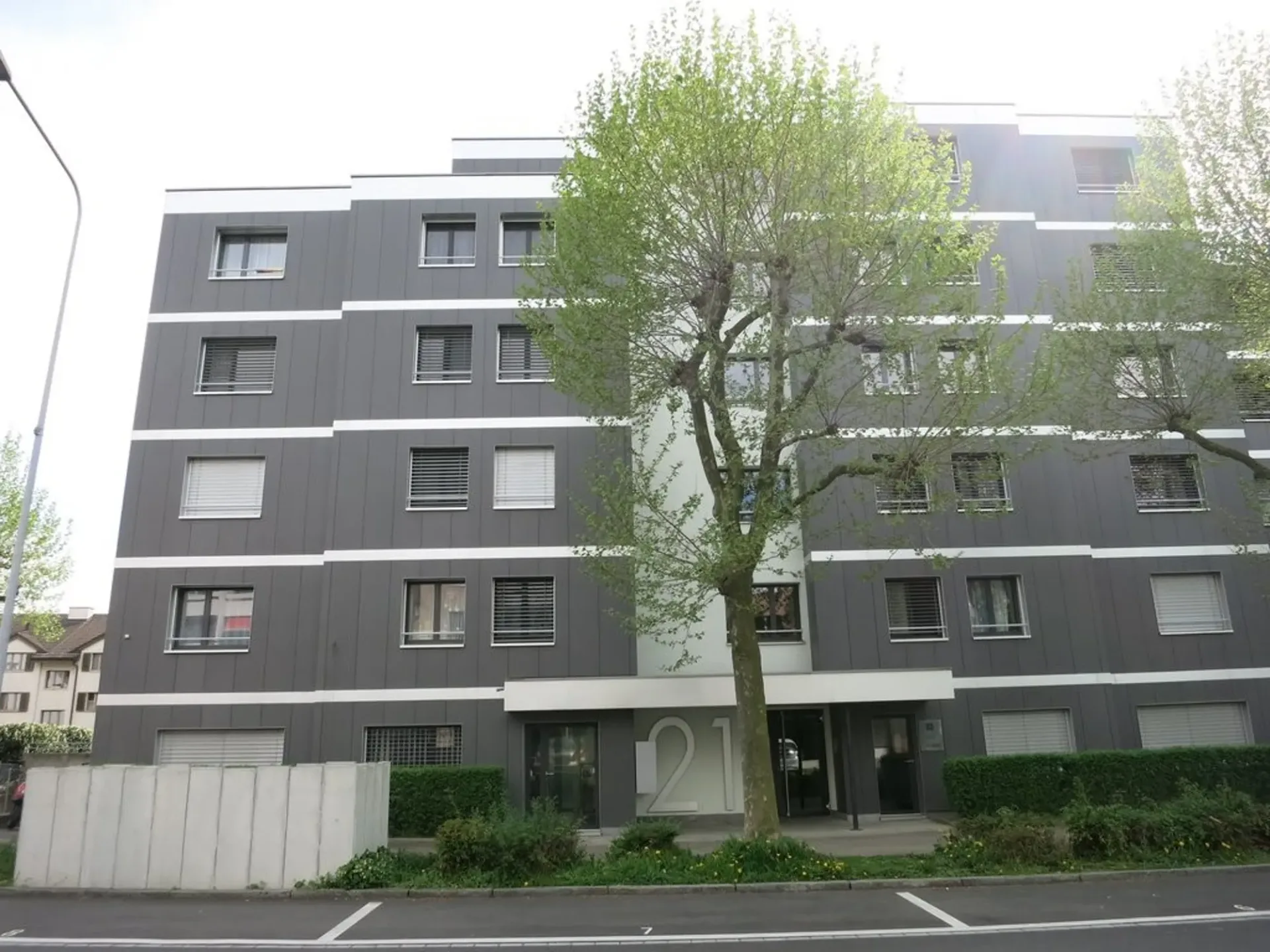 Suchen Sie noch einen Einstellplatz?