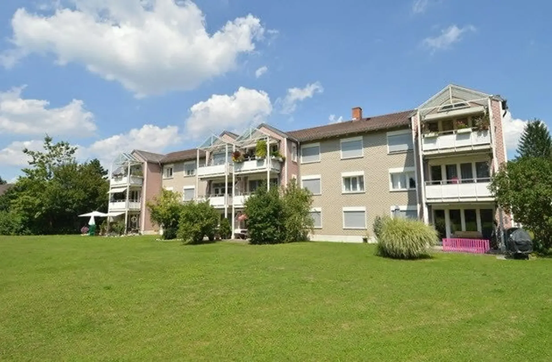 Wohnen am rechten Zürichseeufer