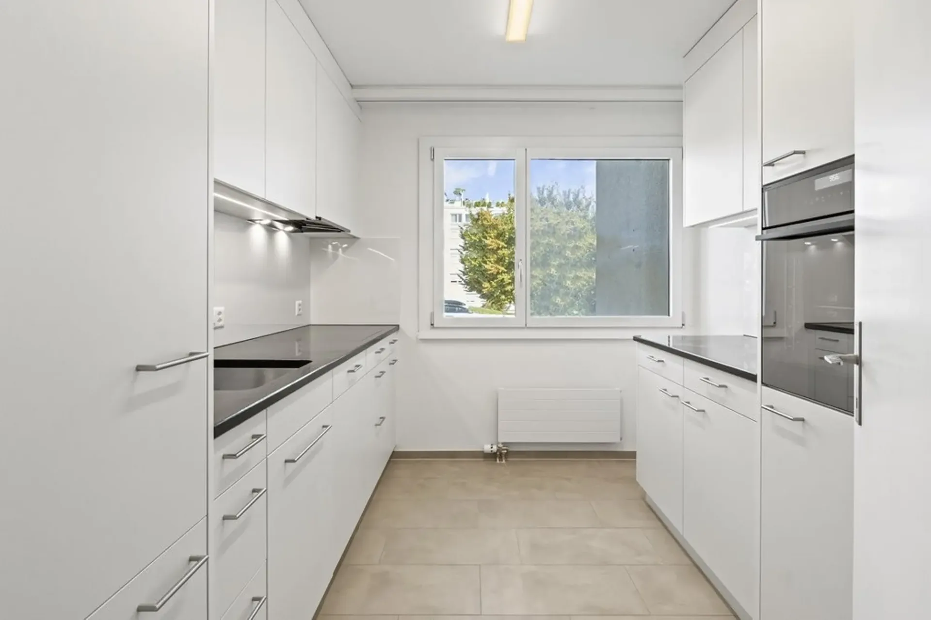 Helle 4.Zimmerwohnung mit Balkon zu vermieten