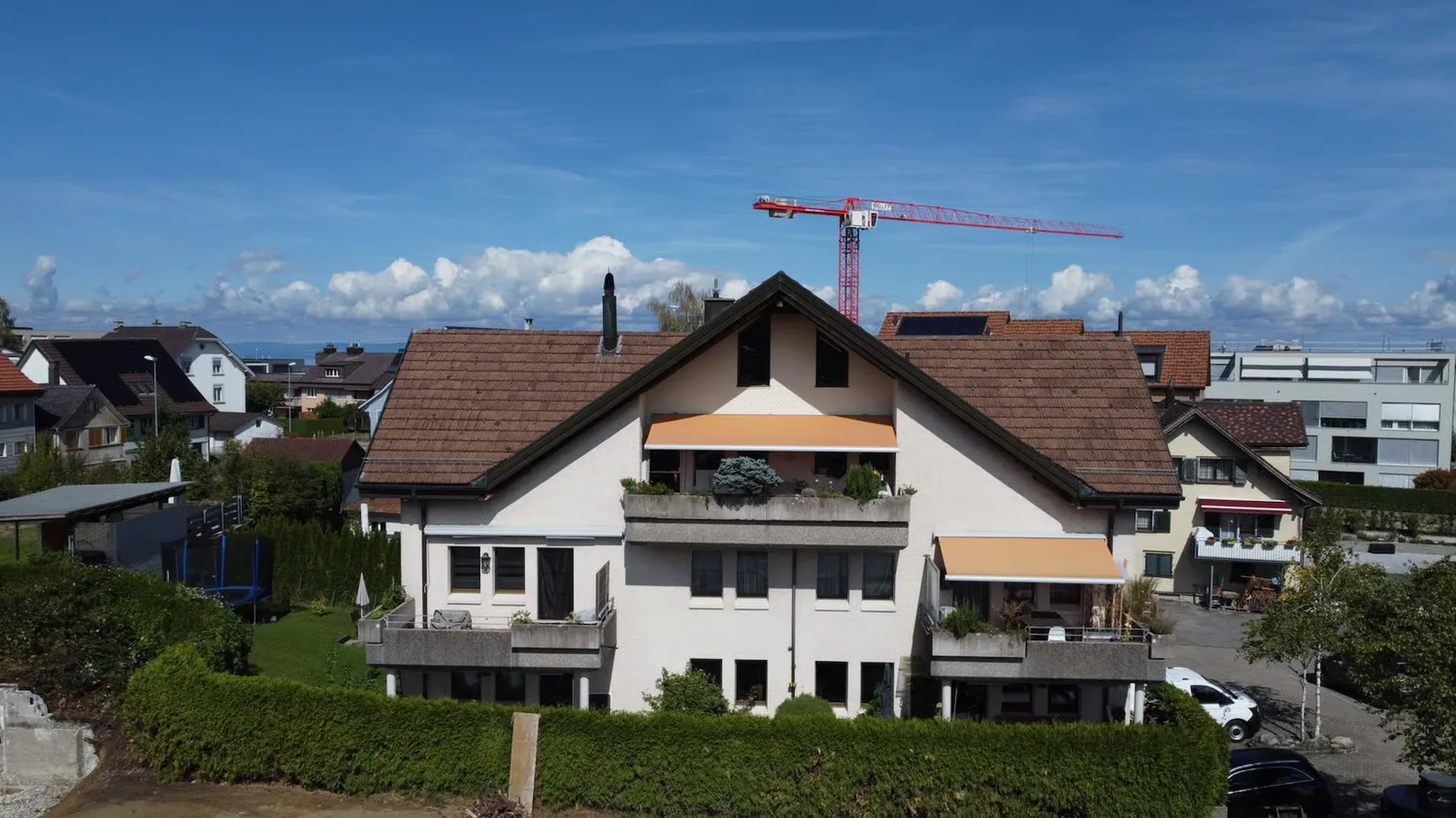ruhiges und zentrales Wohnen in privilegierter Gemeinde