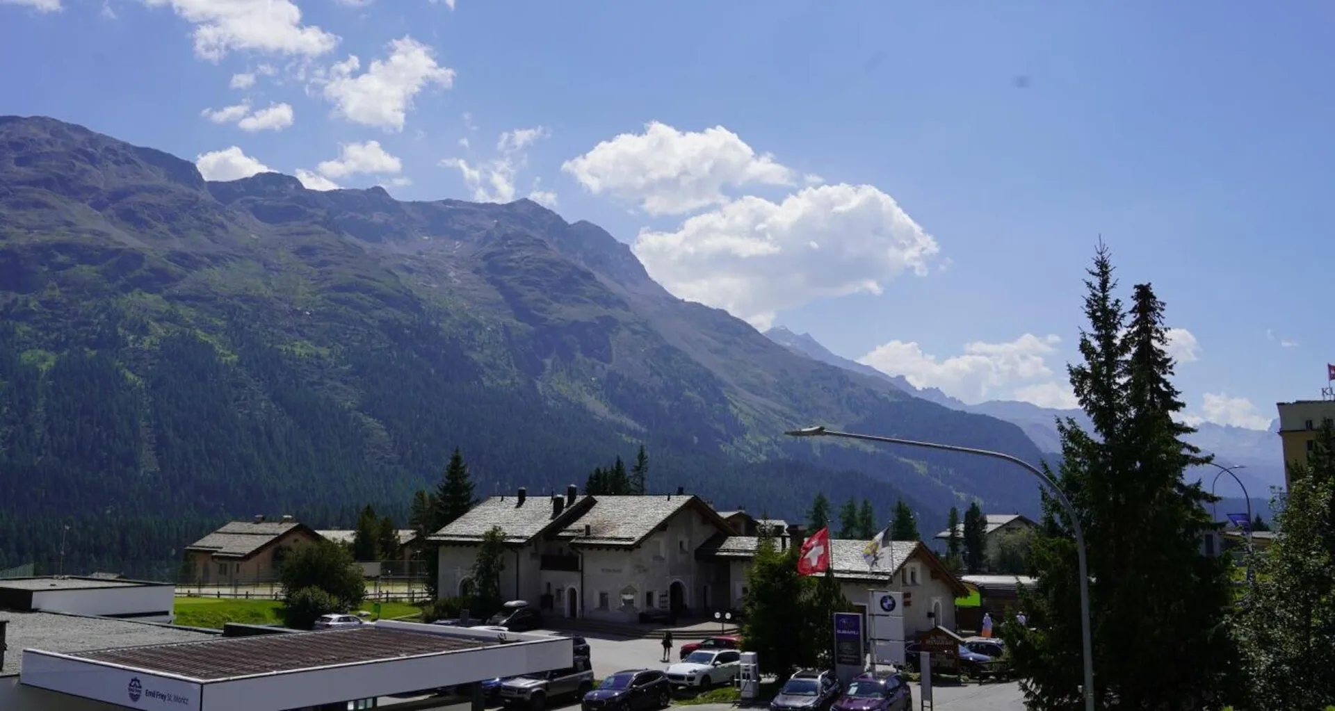 Sonnige Wohnung mit Aussicht