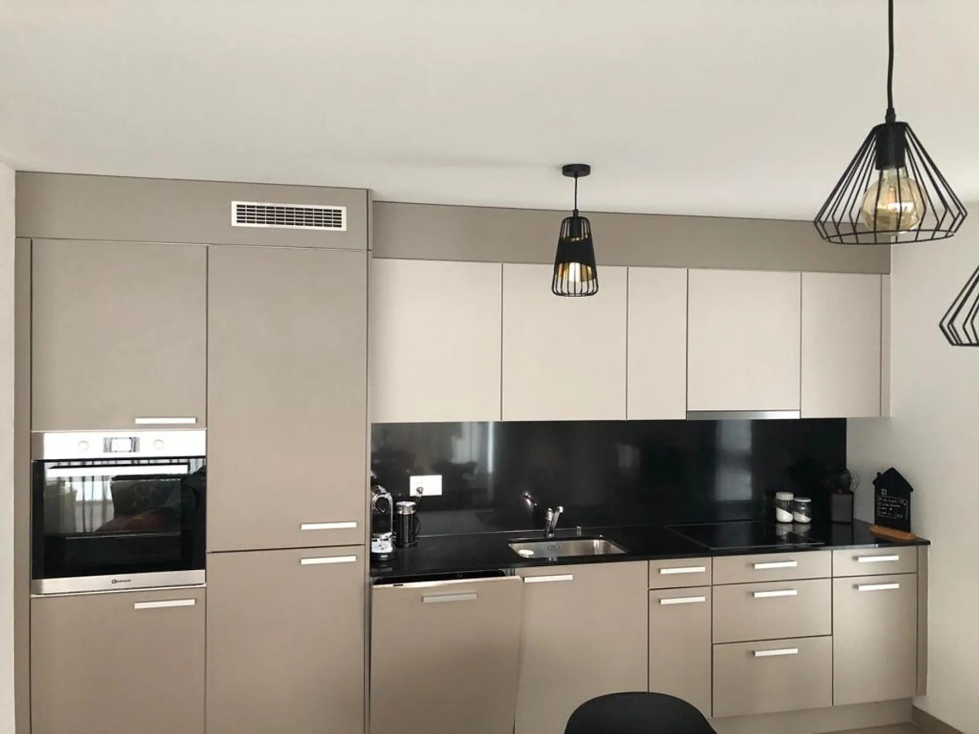 Sehr schönes 3.5-Zimmer-Apartment in einem charmanten Gebäude