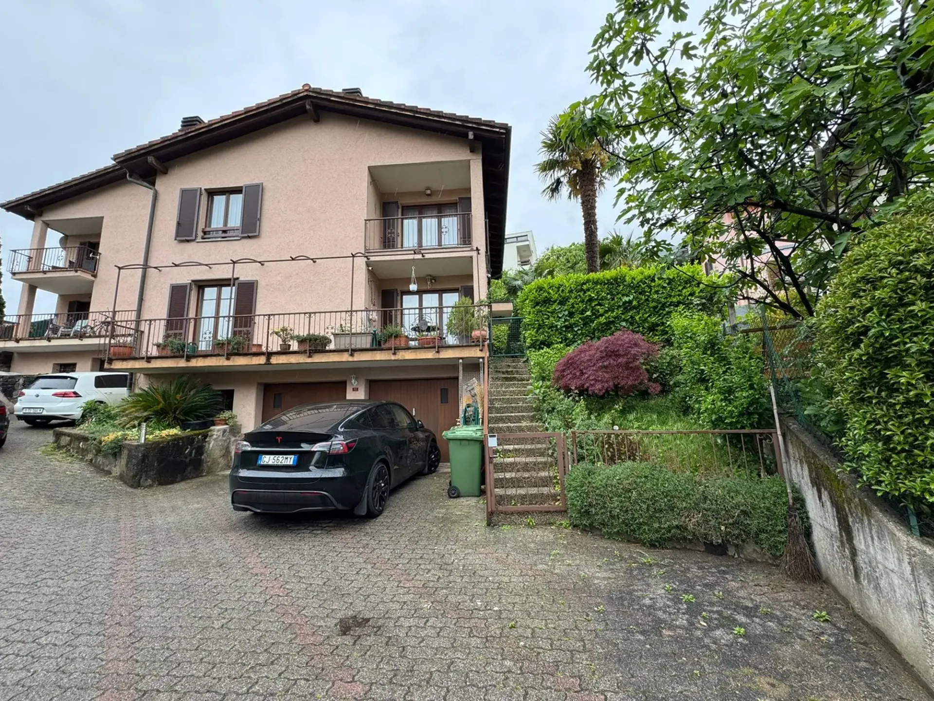 Unabhängige 5.5-Zimmer-Villa