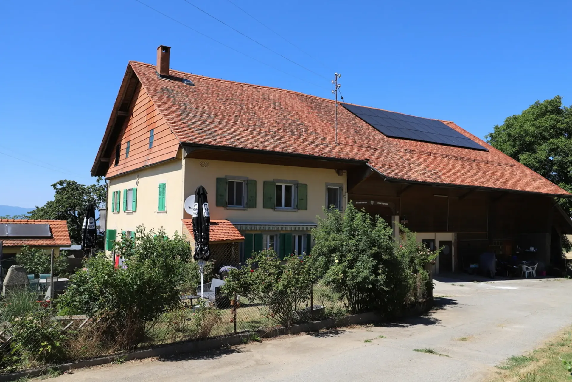 Vollständig renovierte Wohnung in Sédeilles