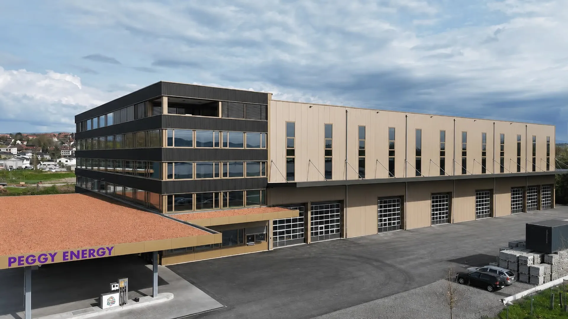 SAINT-AUBIN (FR) Neue und modulare Gewerbeflächen, von 248 m² bis 2'800 m²