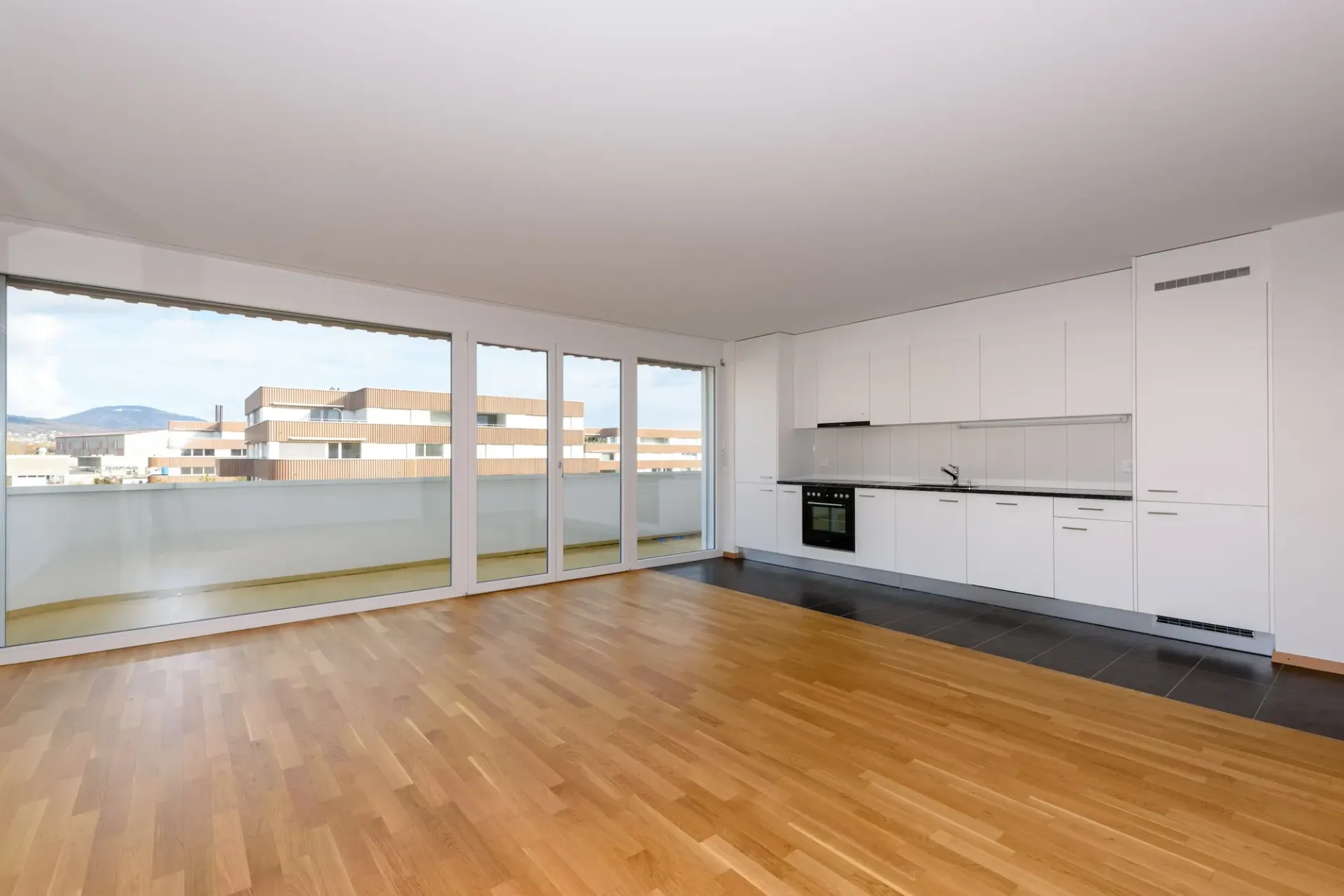 Modernes, geräumiges und gut gelegenes Apartment!