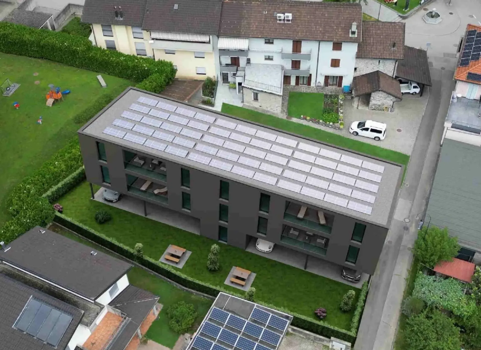 Nuovo appartamento con grande giardino in elegante residenza di sole 4 unità abitative