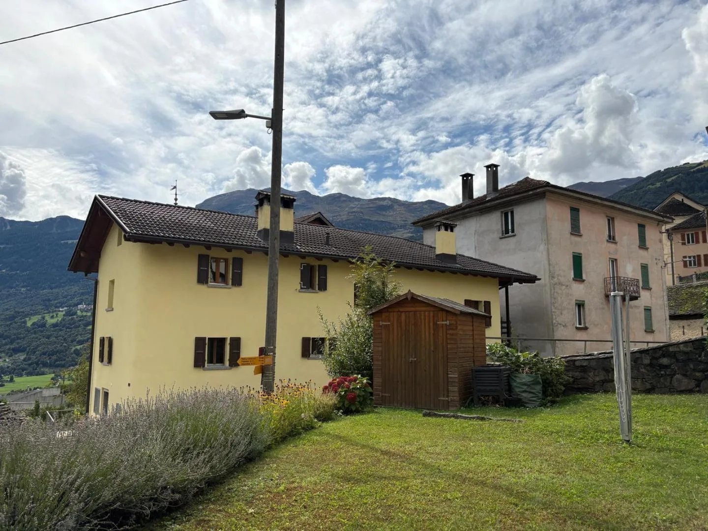 Casa a Ponte Valentino su 2 piani  con terreno edificabile