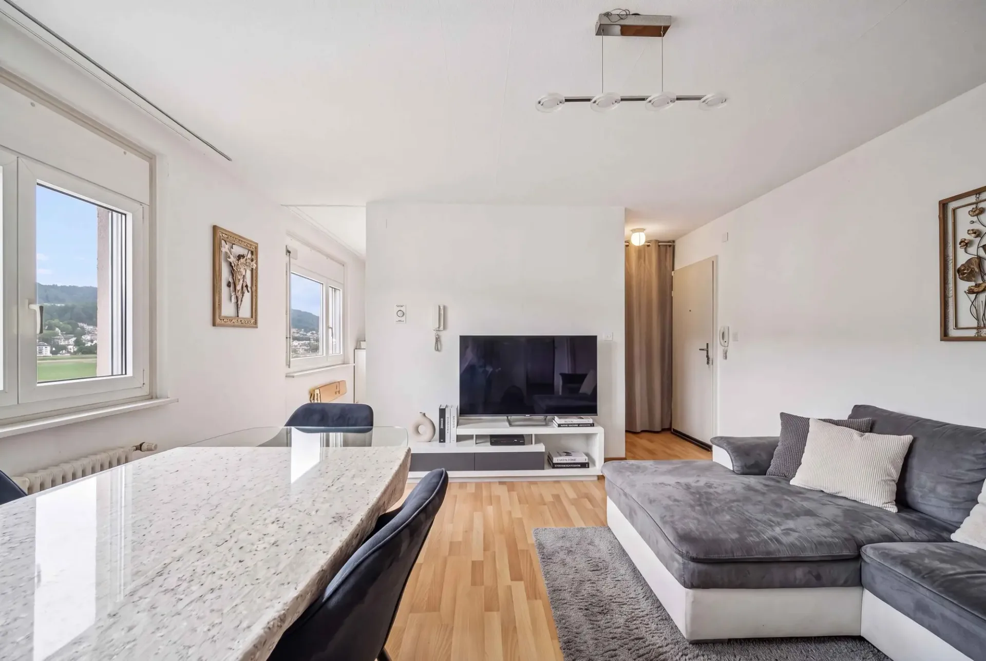 KOMPAKT UND ZENTRAL - 2 ZIMMER WOHNUNG IN UNTERSIGGENTHAL