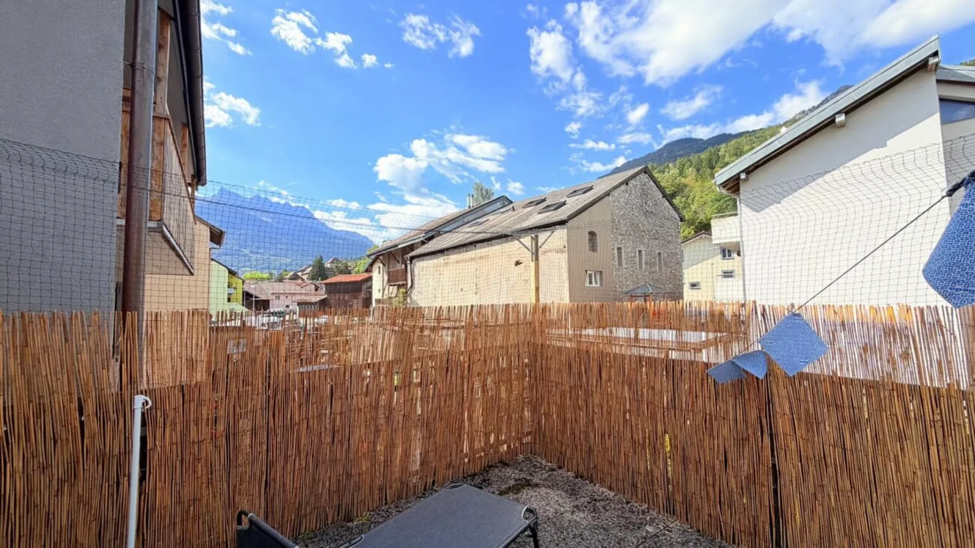 Zweieinhalb-Zimmer-Duplexwohnung mit großer Terrasse