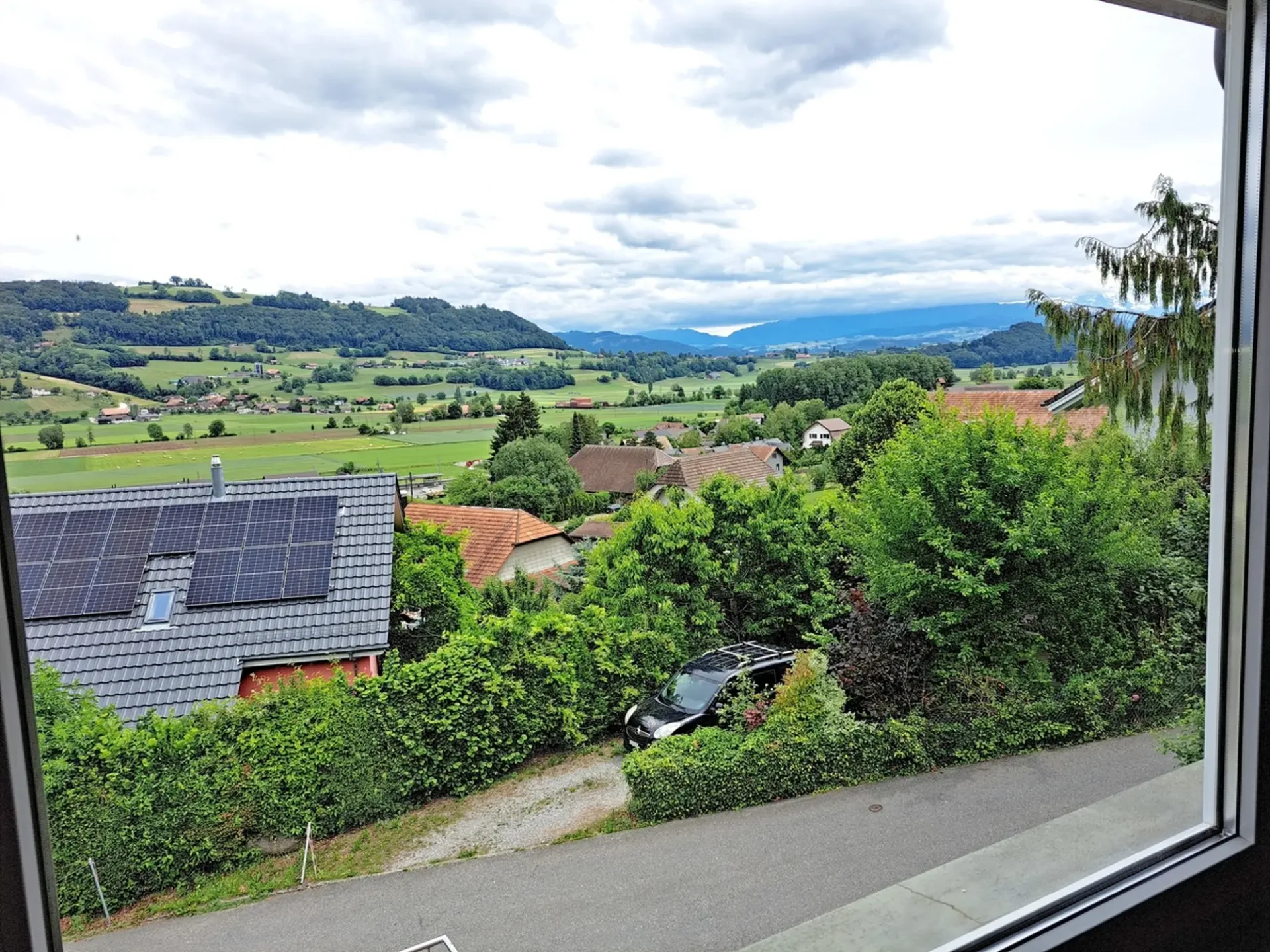 To rent: 2.5-room apartment in Kaufdorf BE
